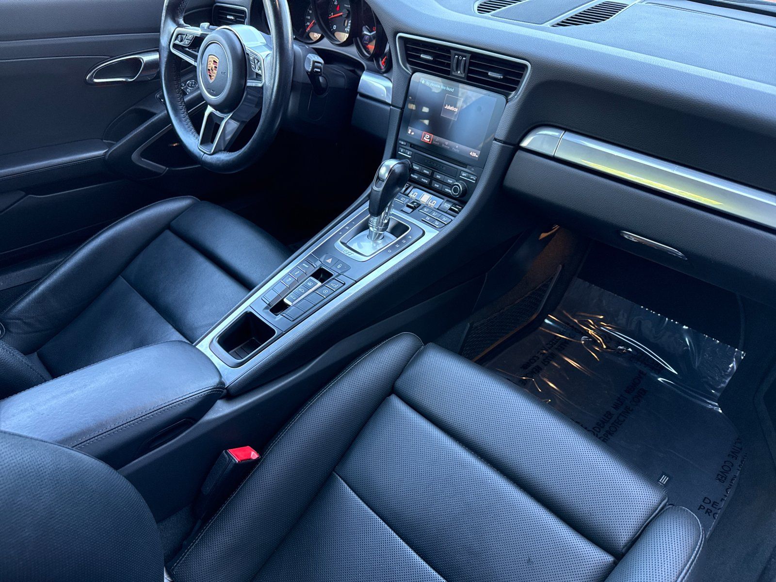 2017 Porsche 911 Carrera — full photo 15 of 28