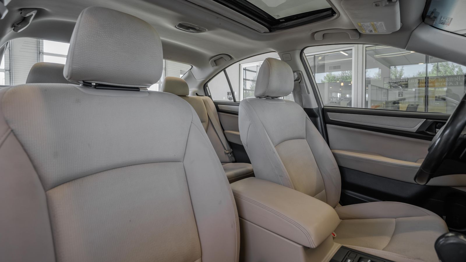 2015 Subaru Legacy 2.5i — full photo 32 of 34