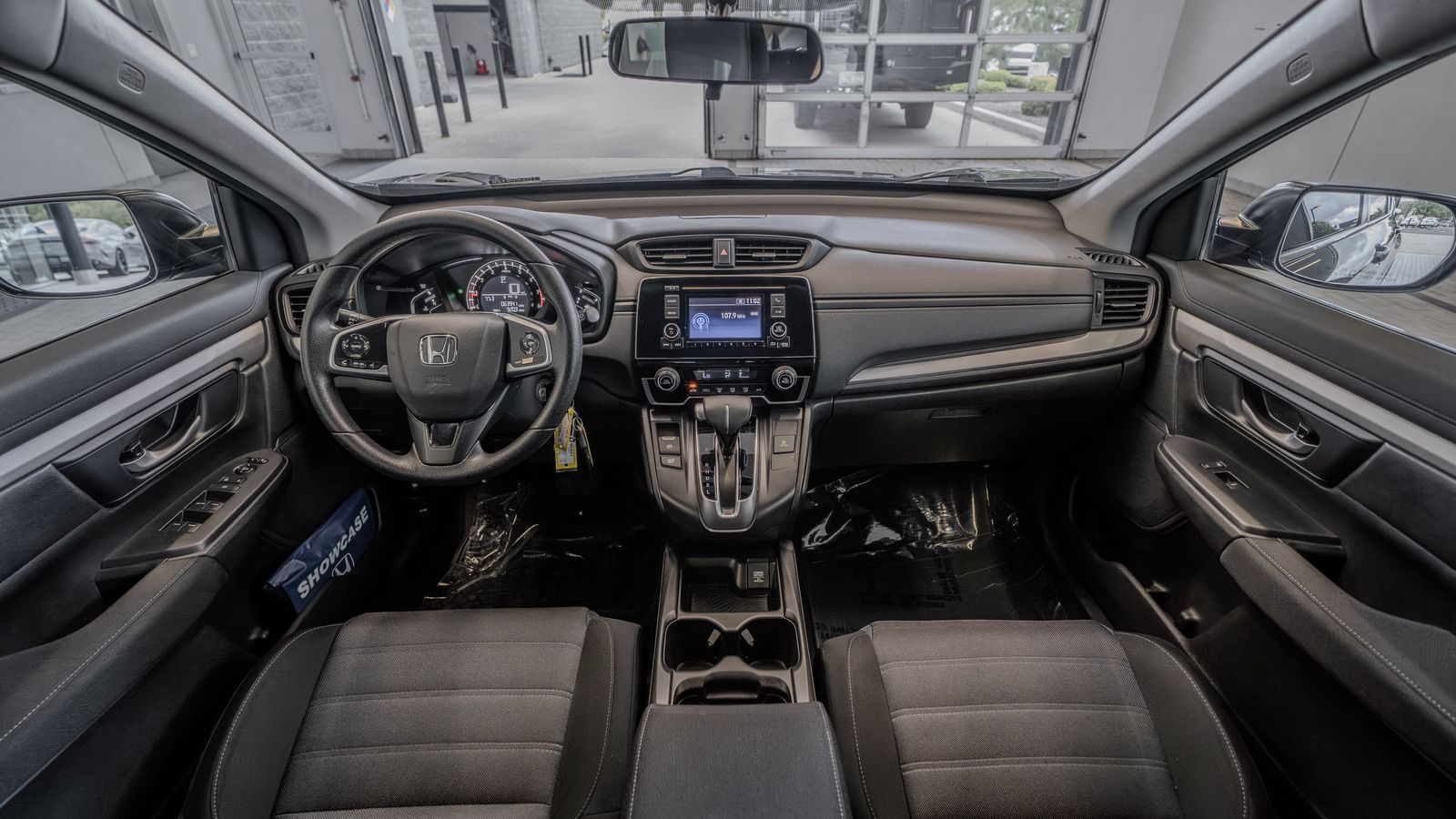 2019 Honda CR-V LX — foto completa 8 de 33