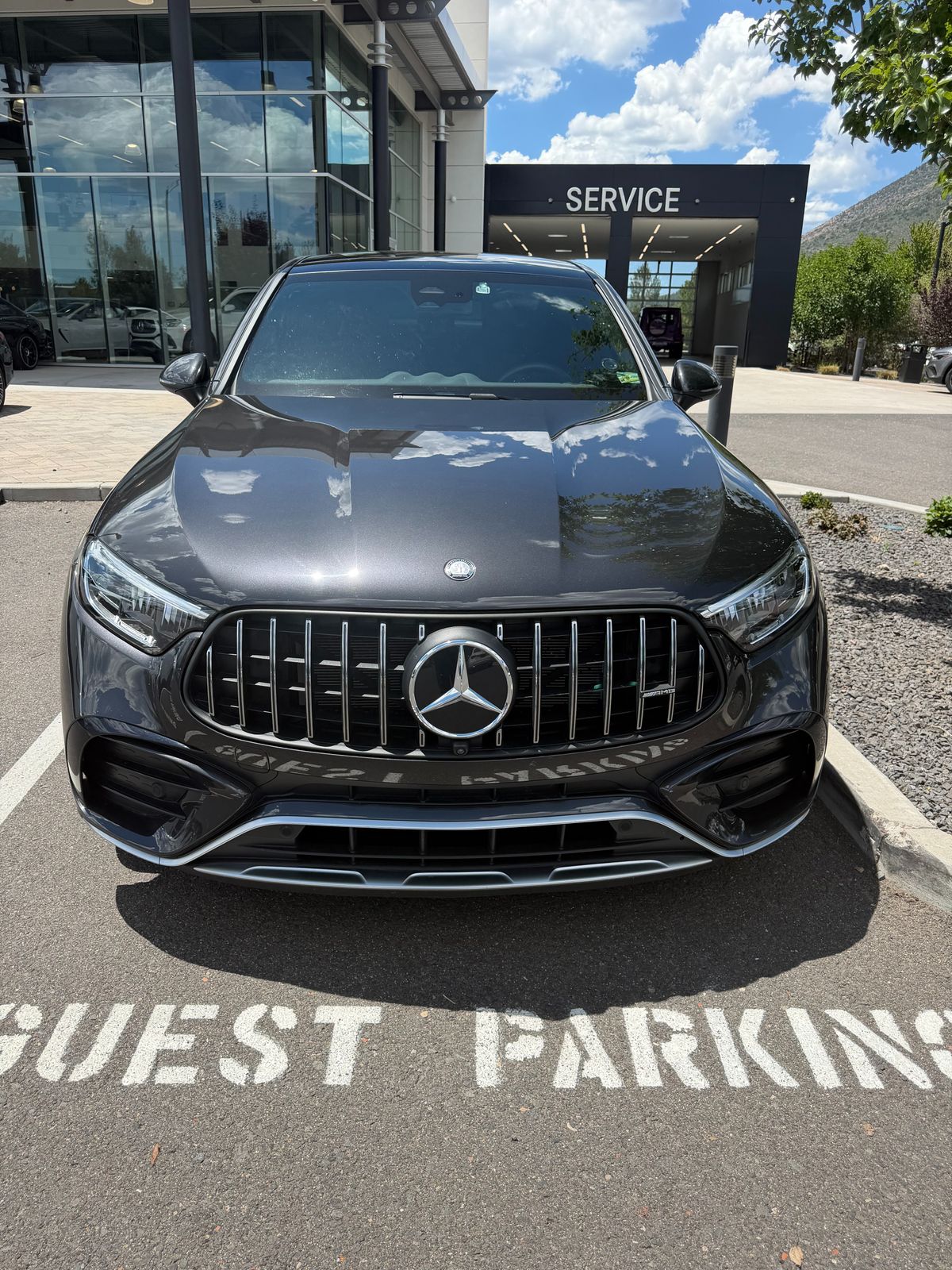 2025 Mercedes-Benz GLC GLC 43 AMG® — foto completa 2 de 6
