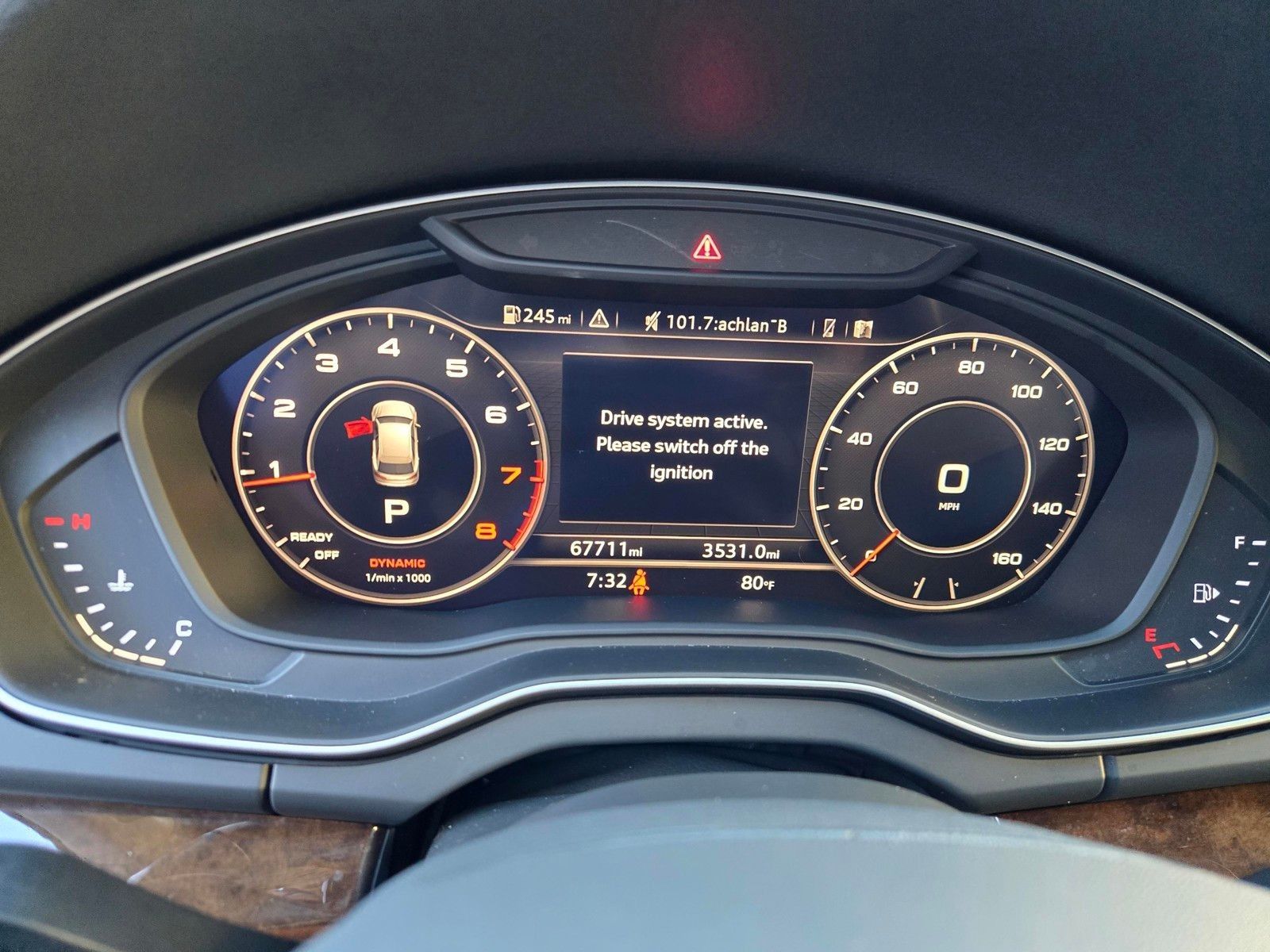 2020 Audi Q5 45 Prestige — foto completa 25 de 28