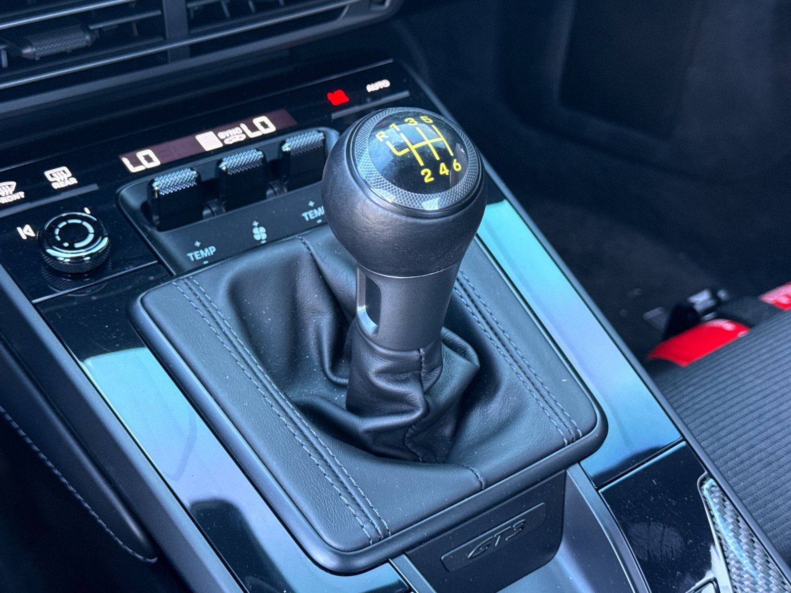 2022 Porsche 911 GT3 — foto completa 22 de 29