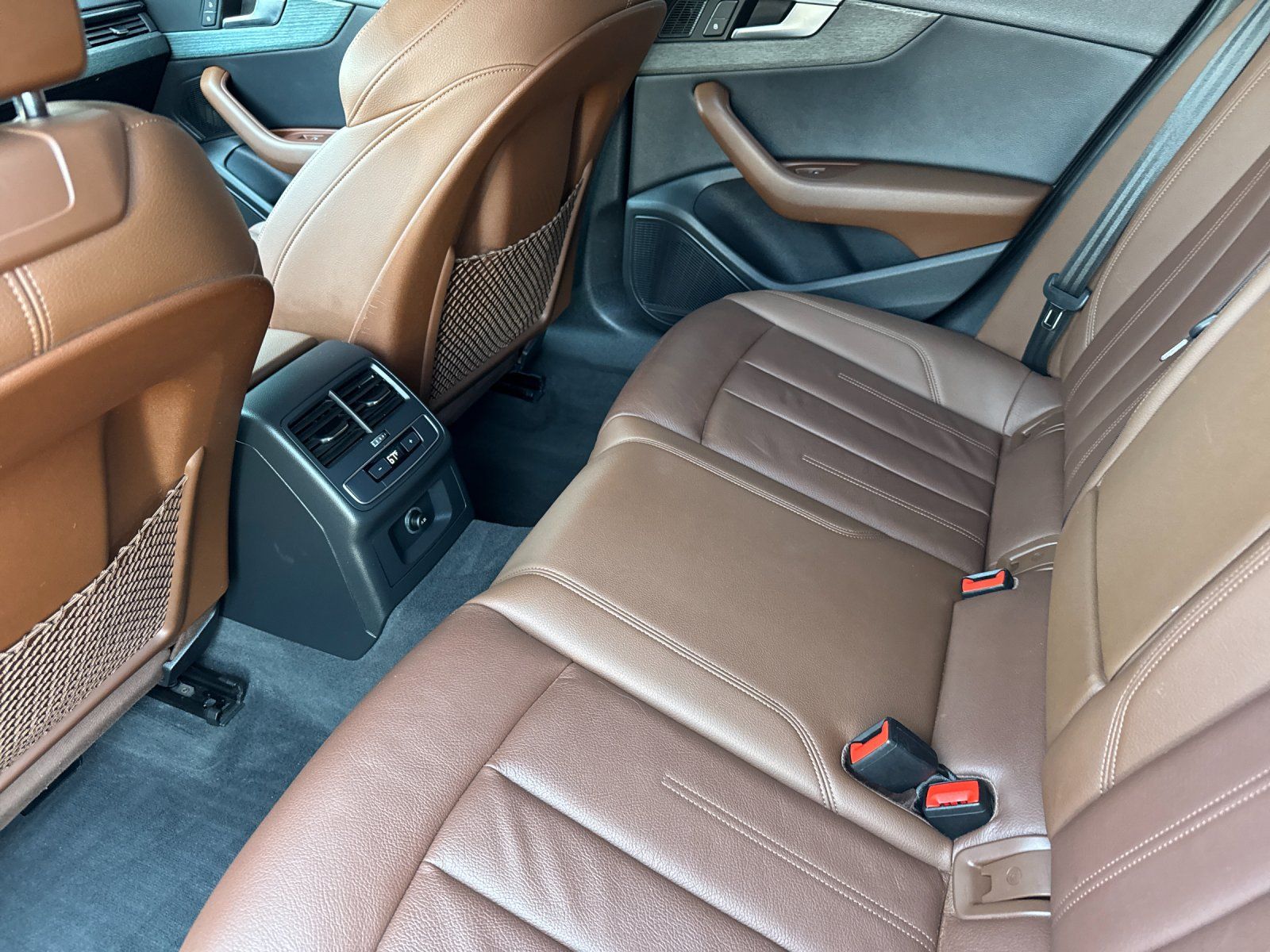 2018 Audi A4 2.0T Premium Plus — full photo 13 of 28