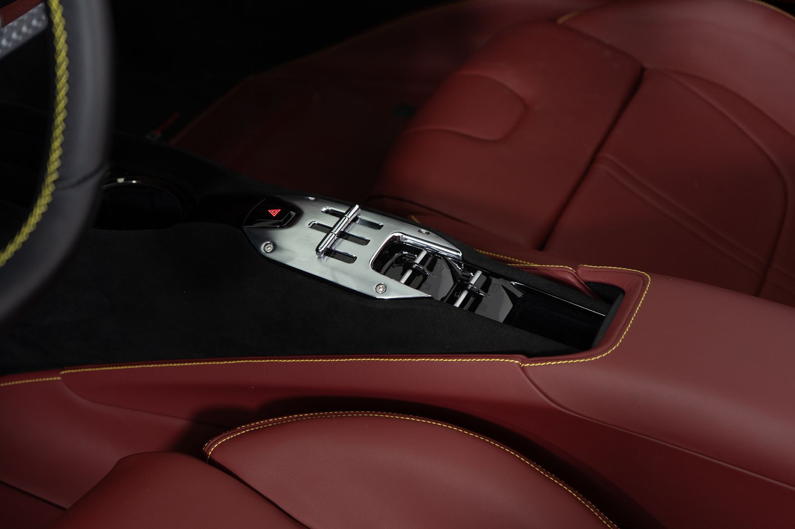 2024 Ferrari SF90 Spider — full photo 38 of 50