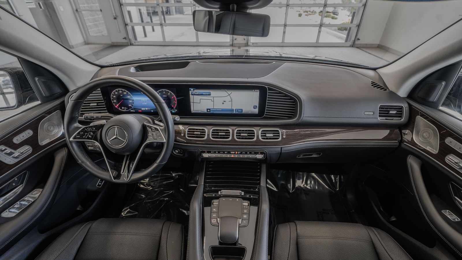 2025 Mercedes-Benz GLE GLE 450 — full photo 8 of 34