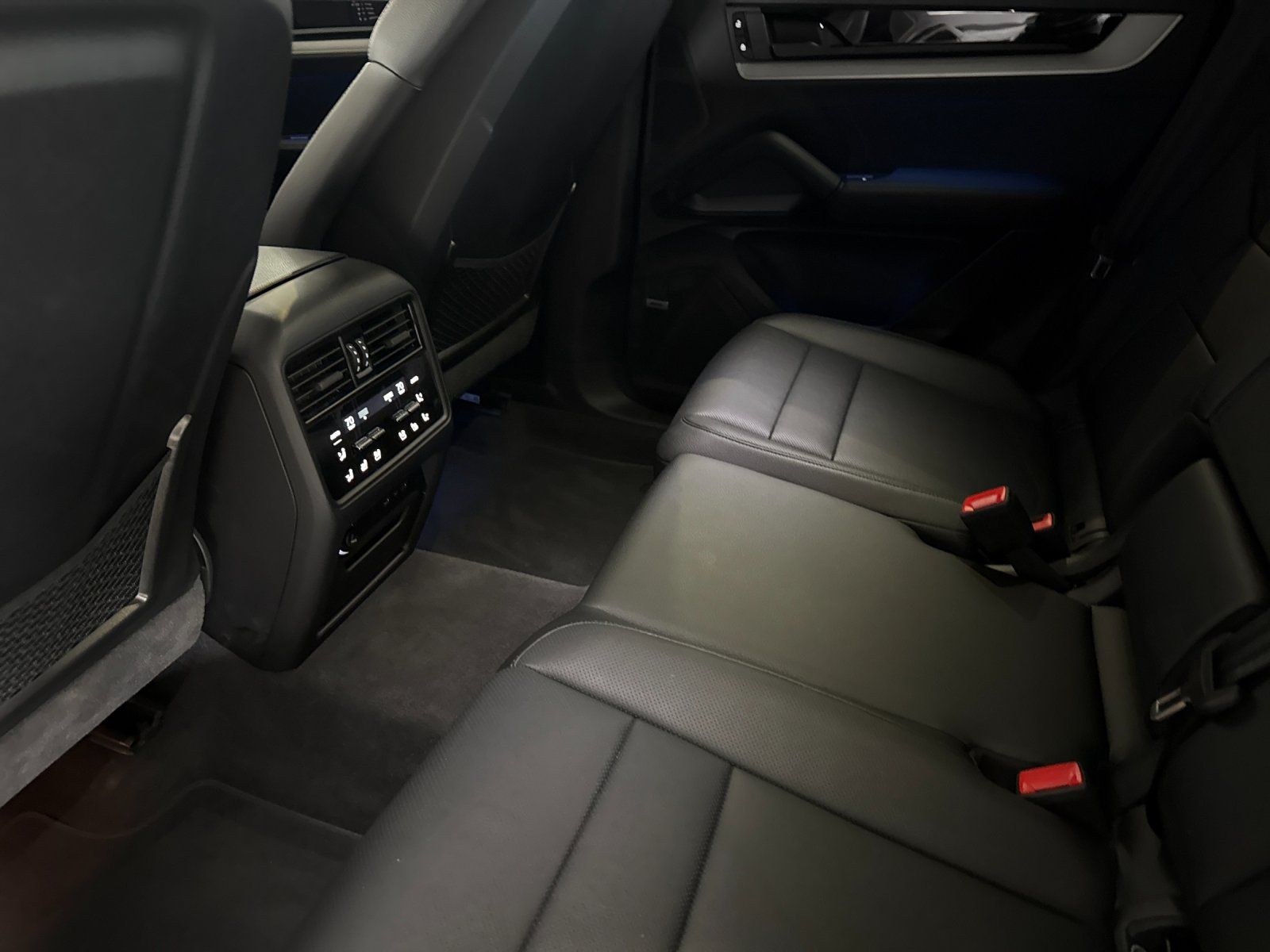 2026 Porsche Cayenne S — foto completa 14 de 30