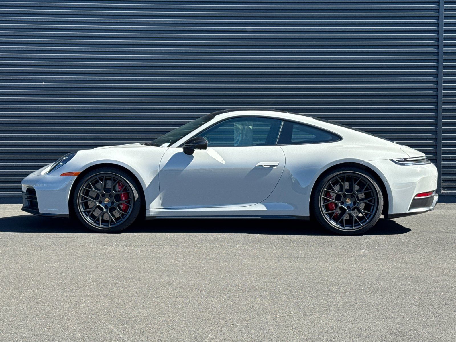 2025 Porsche 911 Carrera S — foto completa 3 de 29