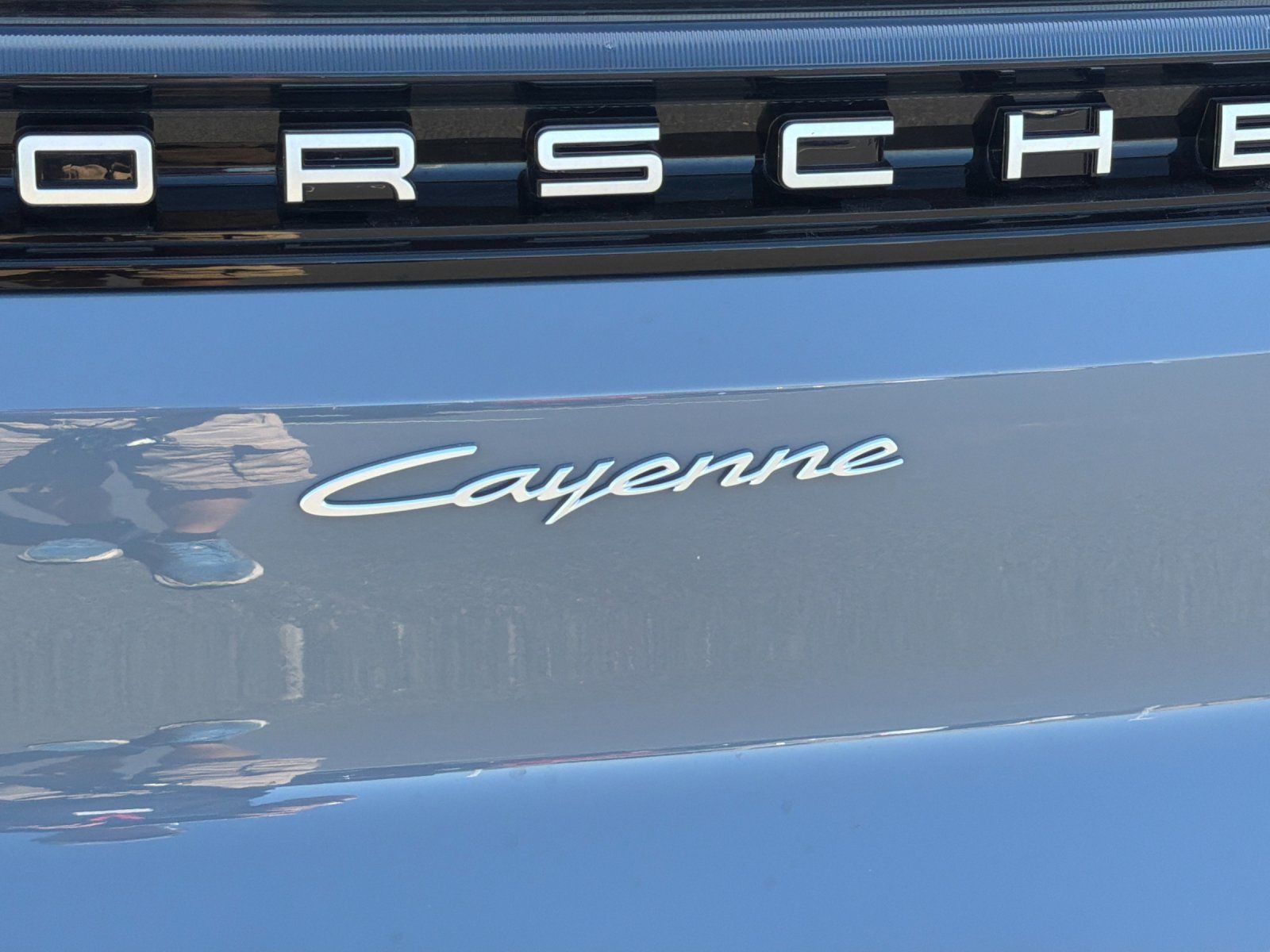 2026 Porsche Cayenne Coupe Base — foto completa 28 de 29