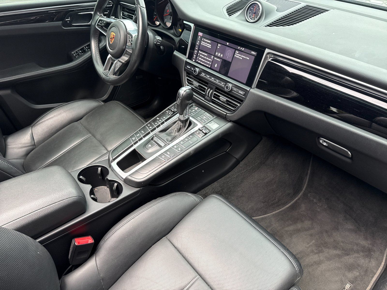 2019 Porsche Macan S — foto completa 16 de 27