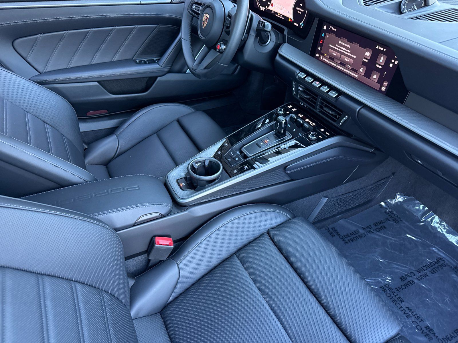 2025 Porsche 911 Carrera S — full photo 16 of 29