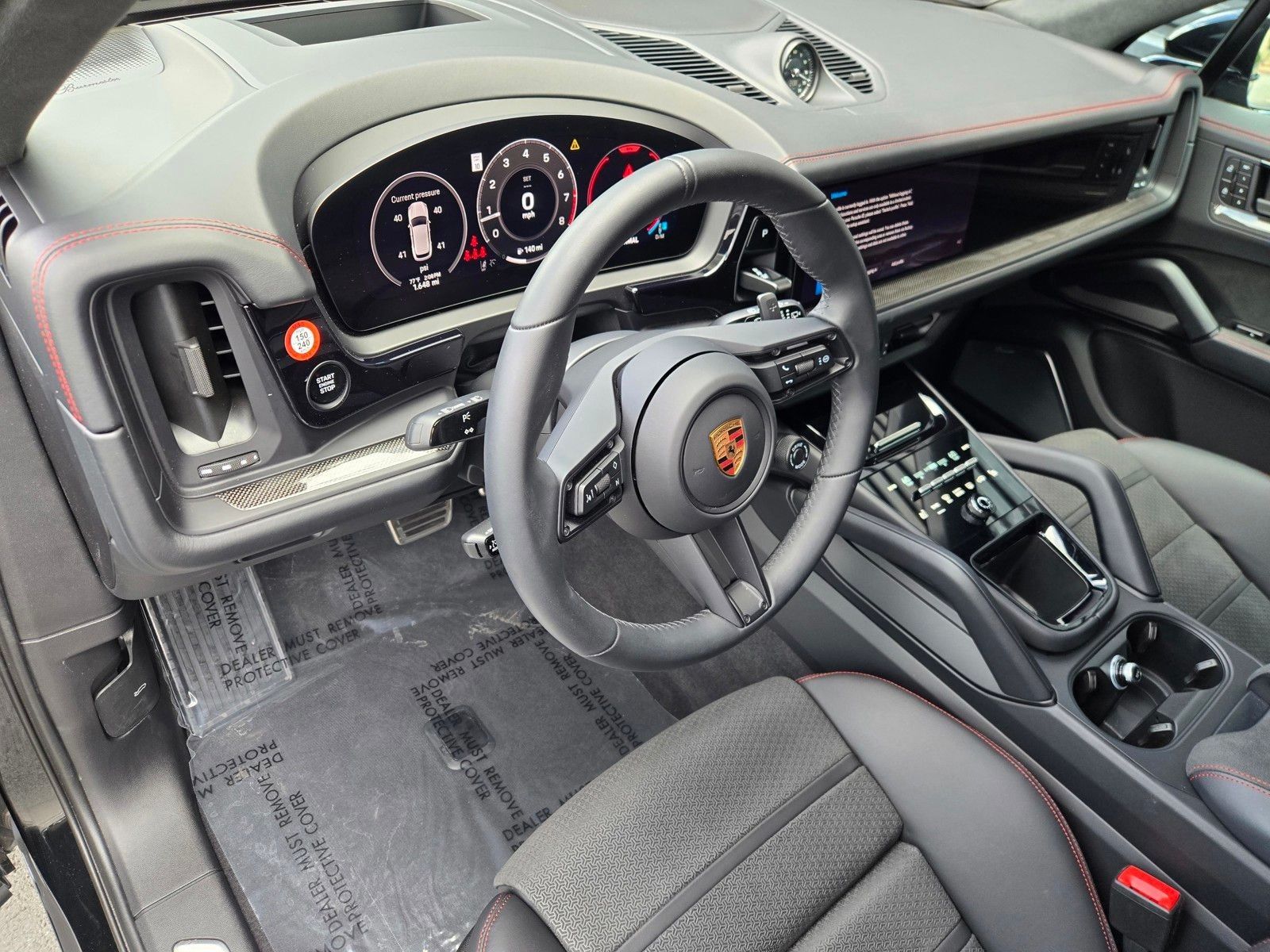 2026 Porsche Cayenne GTS — full photo 4 of 27