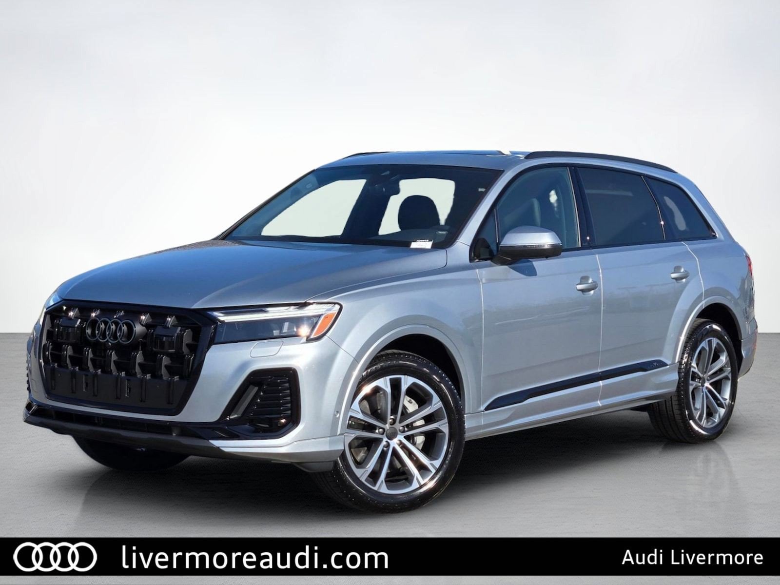 2026 Audi Q7 45 Premium Plus — foto 1 de 46