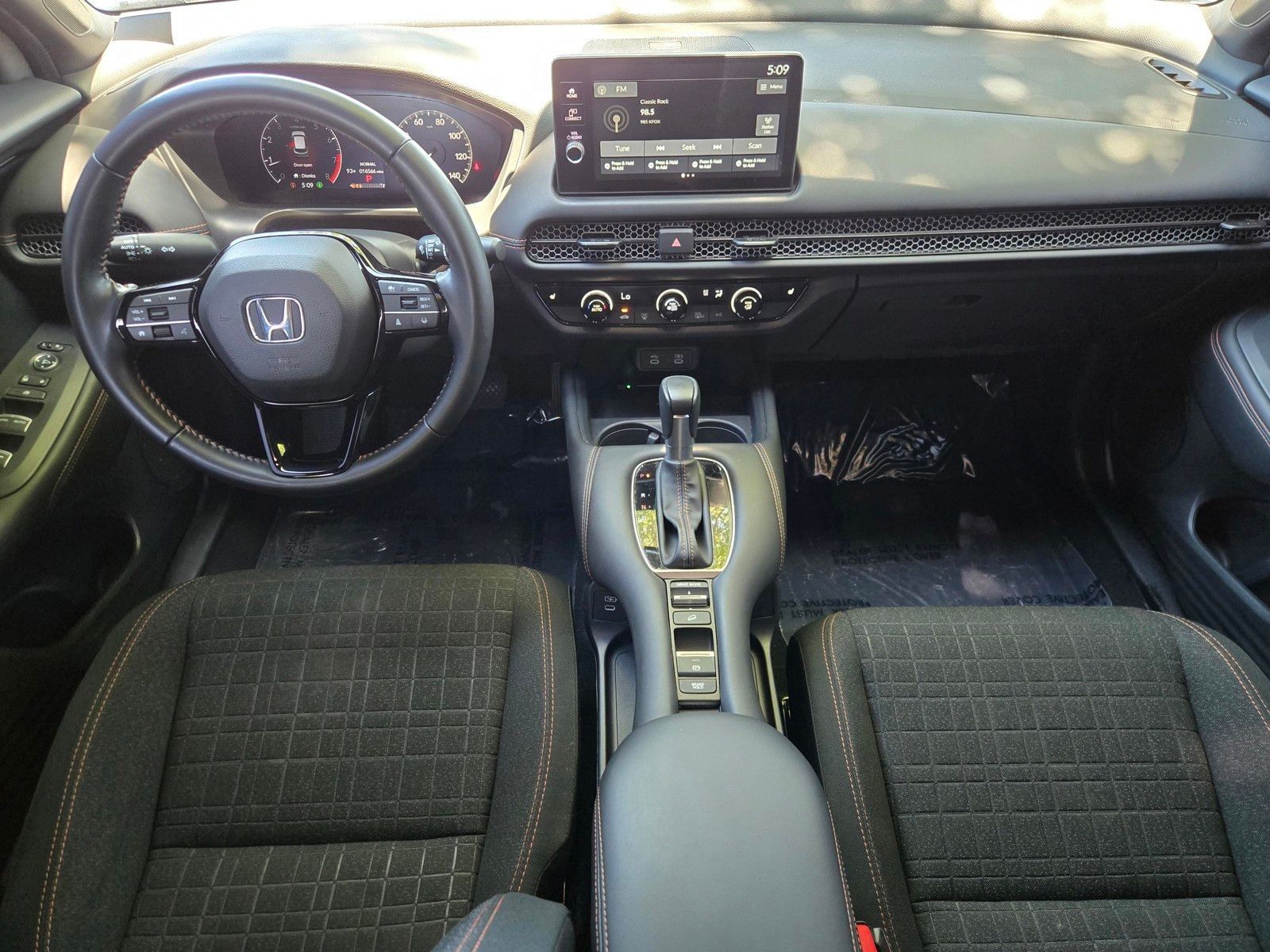 2026 Honda HR-V Sport — full photo 13 of 28