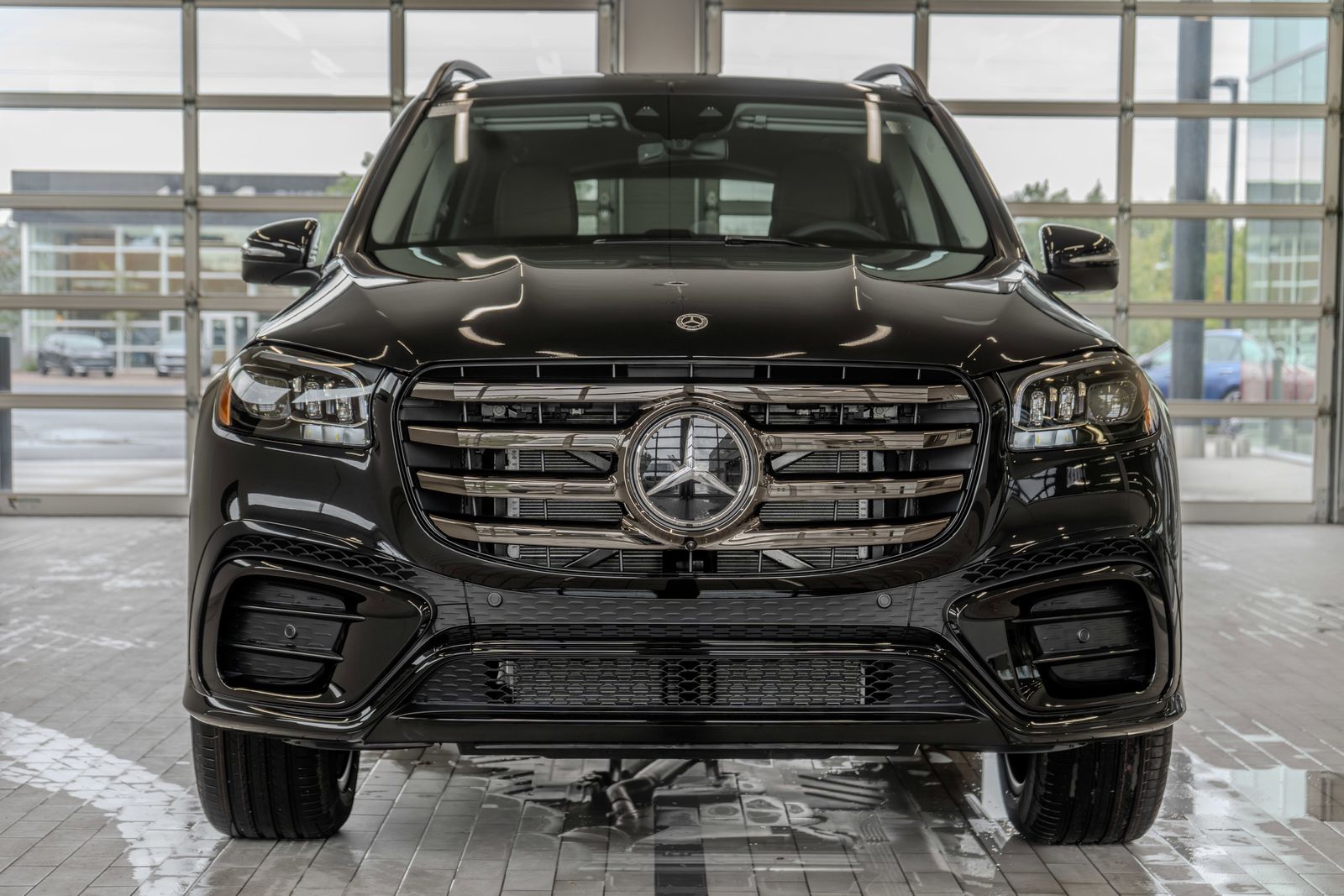 2026 Mercedes-Benz GLS GLS 450 — full photo 11 of 35