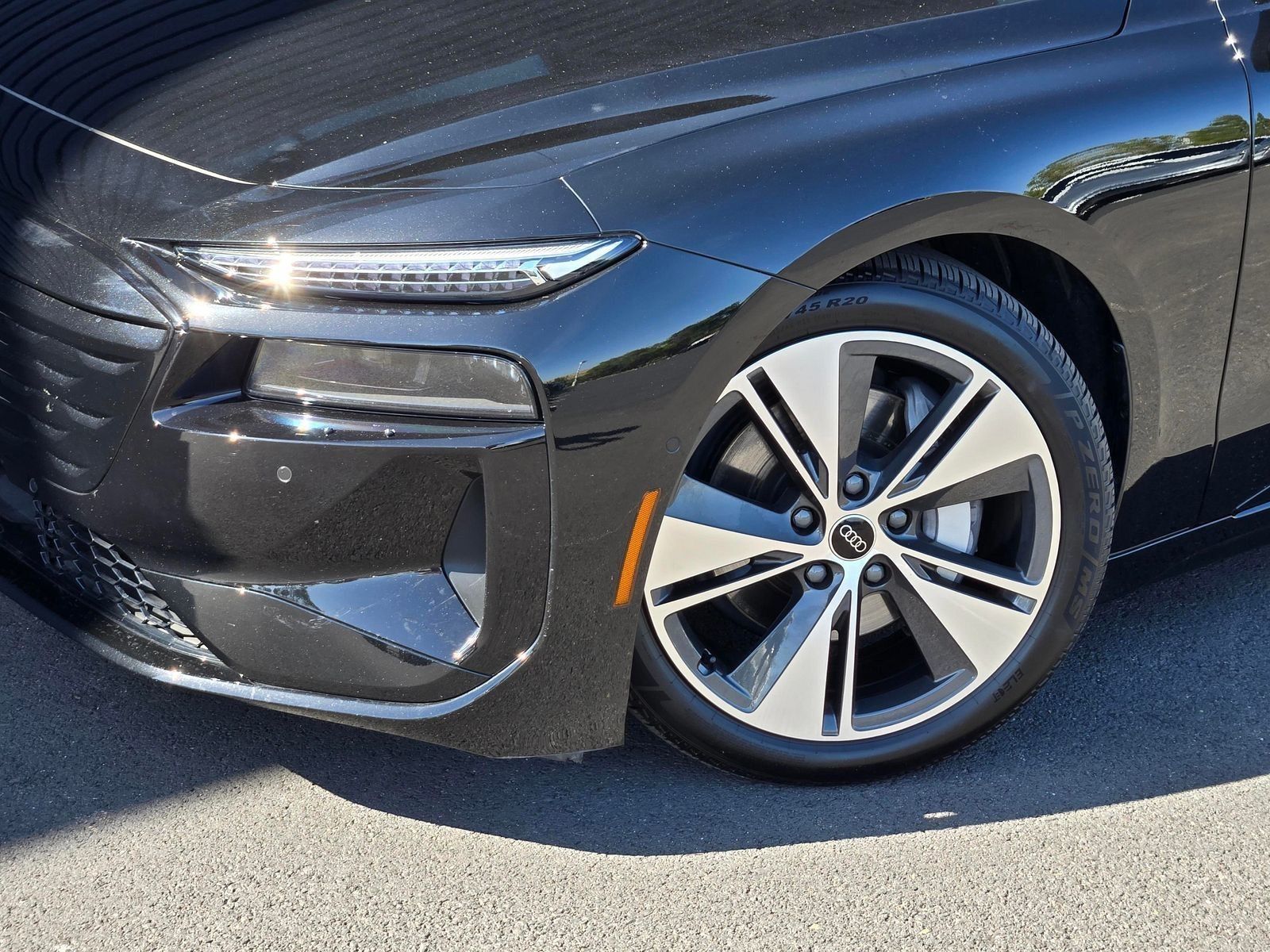 2025 Audi A6 Sportback e-tron Prestige — foto completa 9 de 45