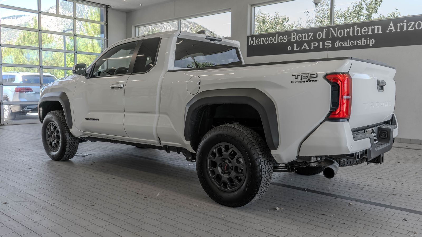 2025 Toyota Tacoma PreRunner — full photo 12 of 29