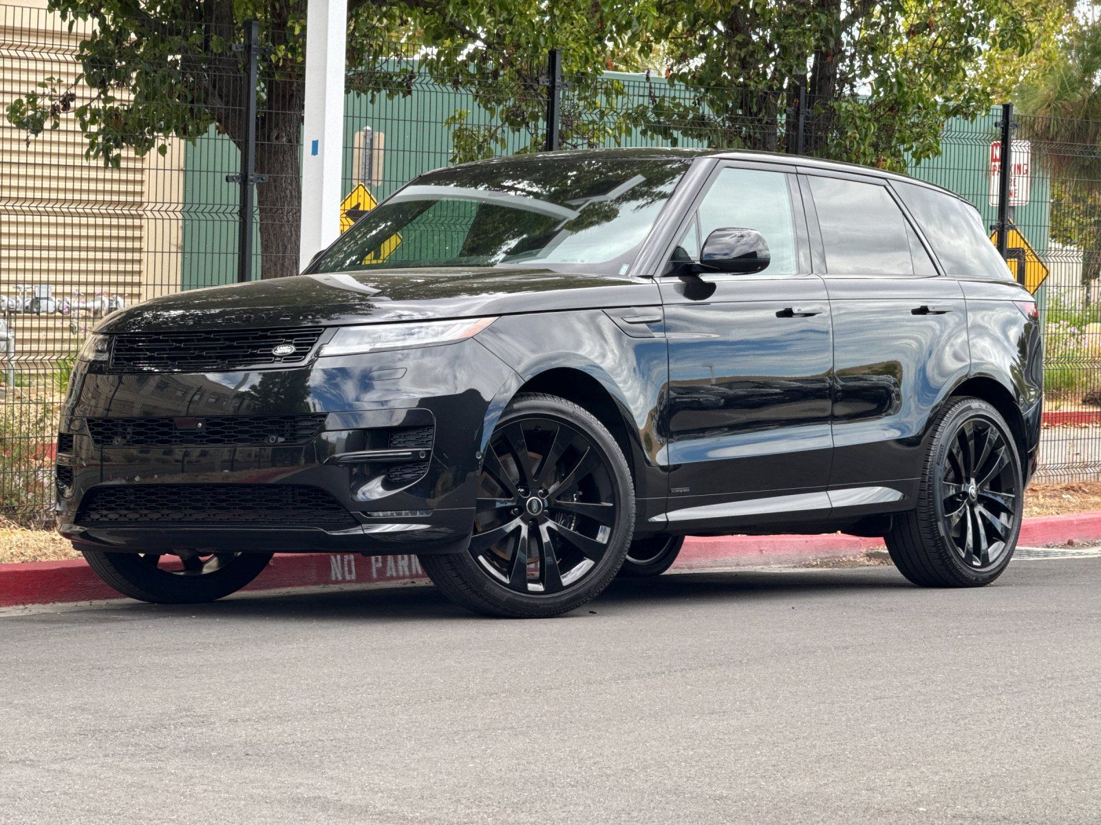 2025 Land Rover Range Rover Sport Autobiography — foto completa 1 de 29