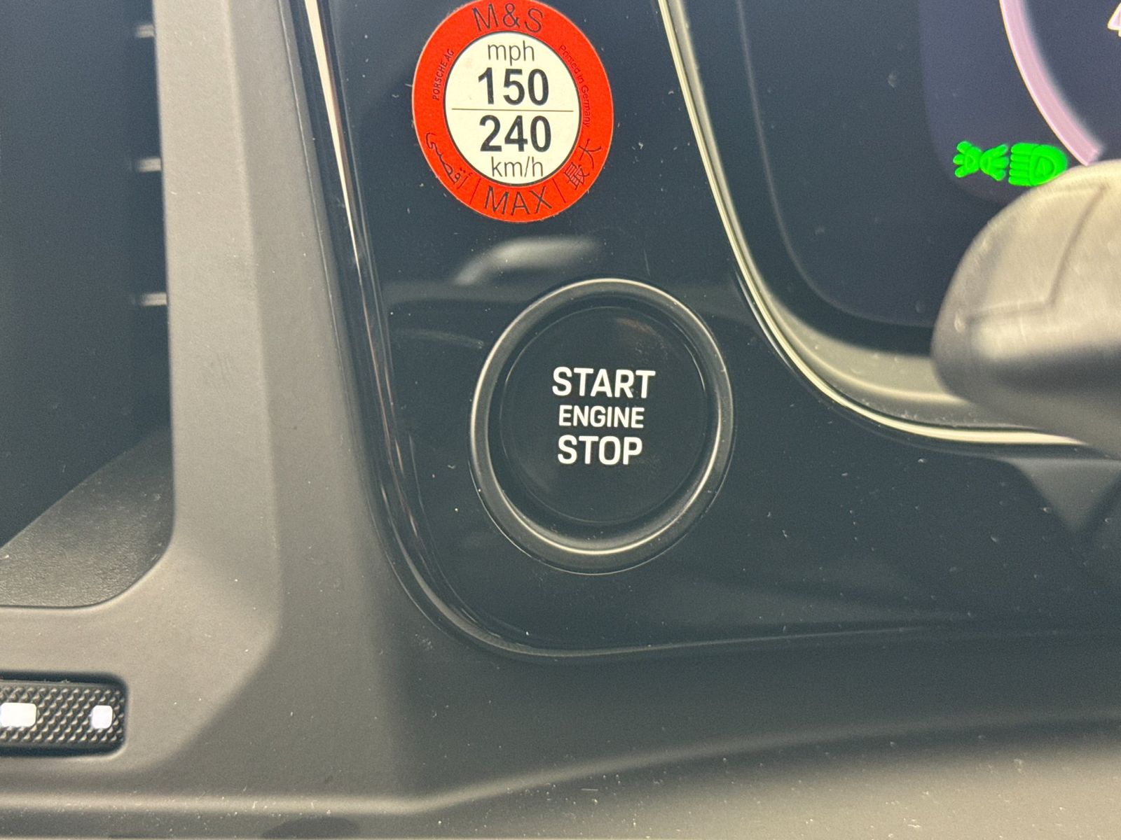 2026 Porsche Cayenne S — full photo 22 of 29