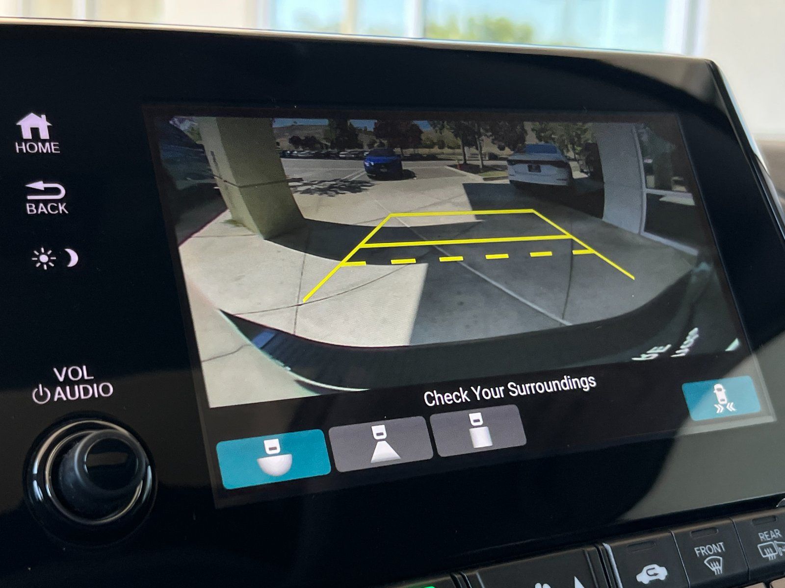 2023 Honda Odyssey EX-L — full photo 20 of 29