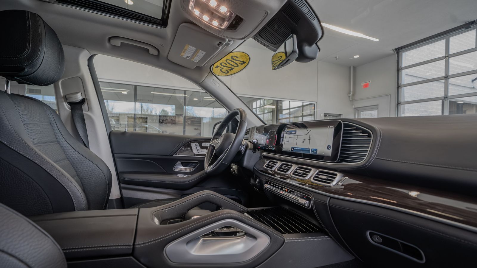 2025 Mercedes-Benz GLE GLE 450 — foto completa 17 de 34