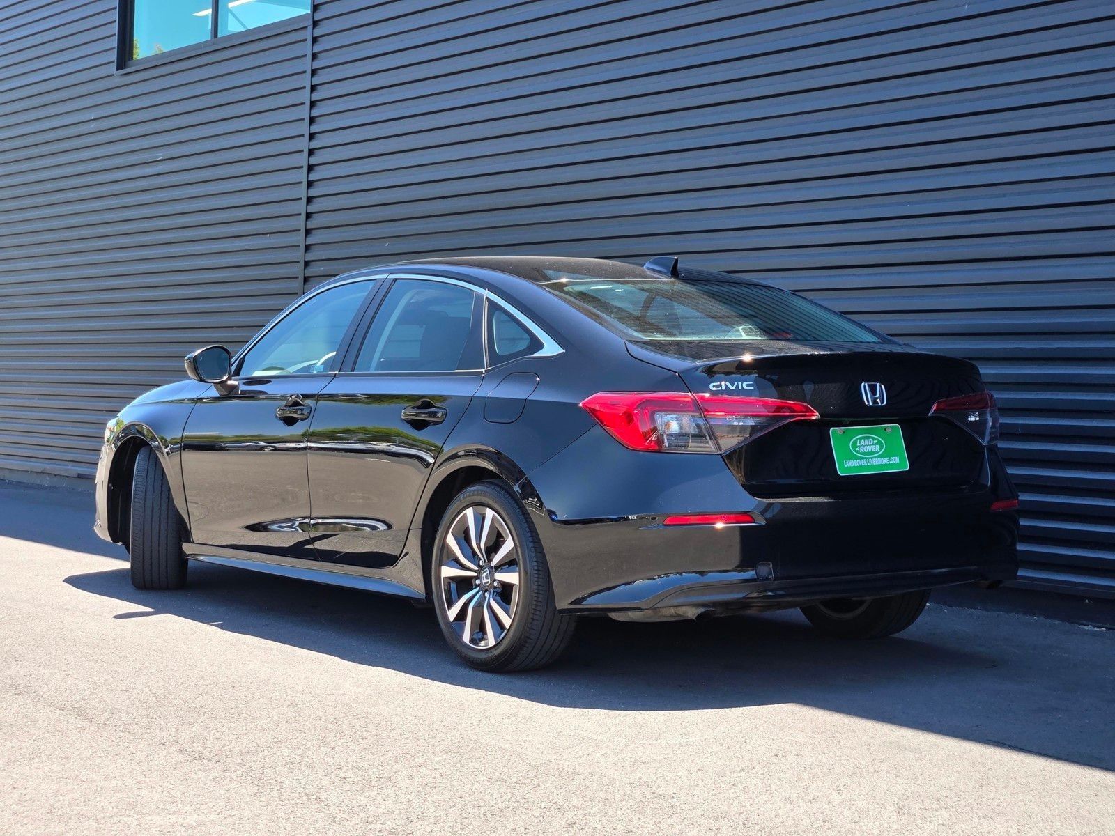 2024 Honda Civic EX — full photo 4 of 45