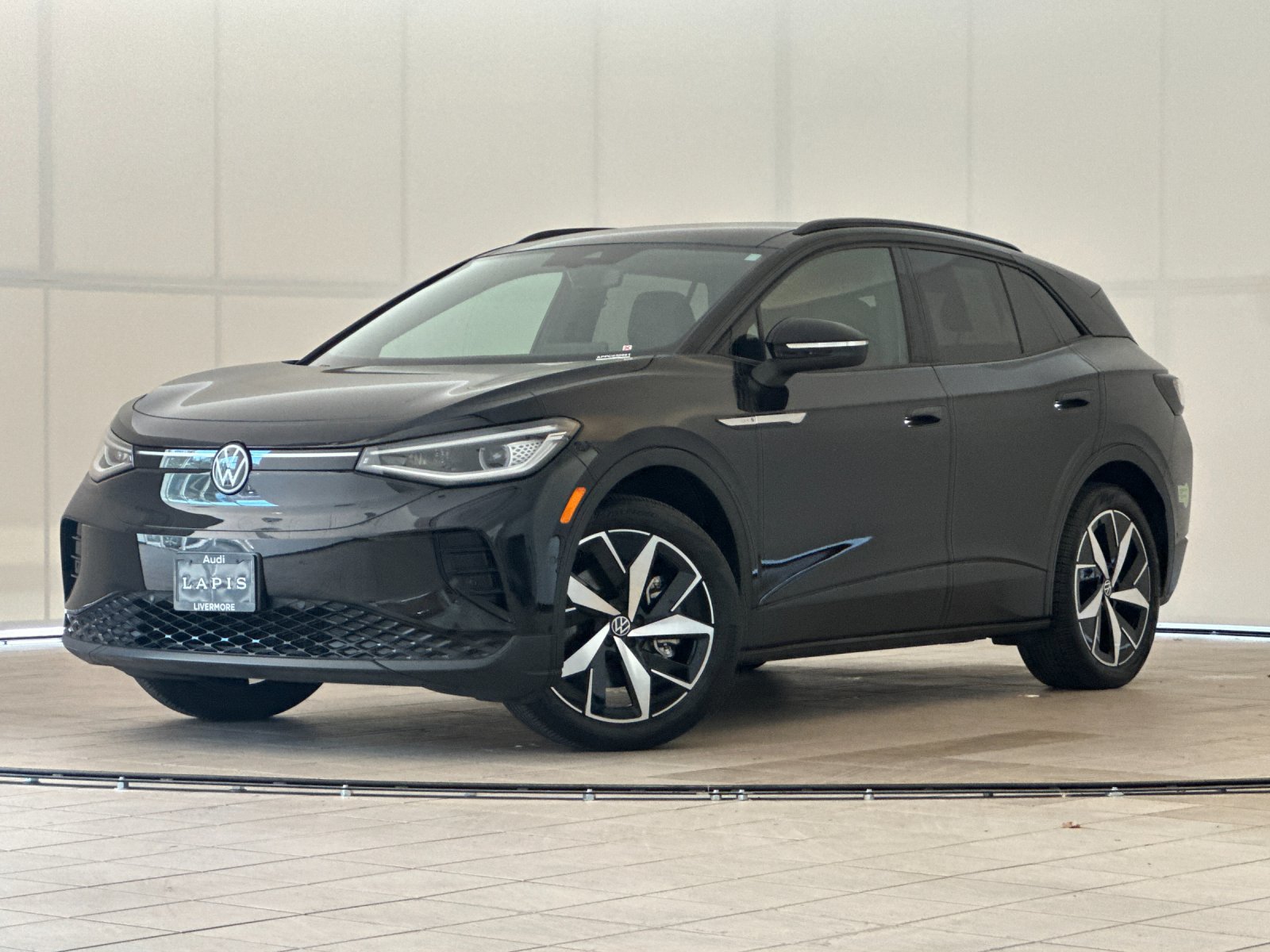 2023 Volkswagen ID.4 S — photo 1 of 28