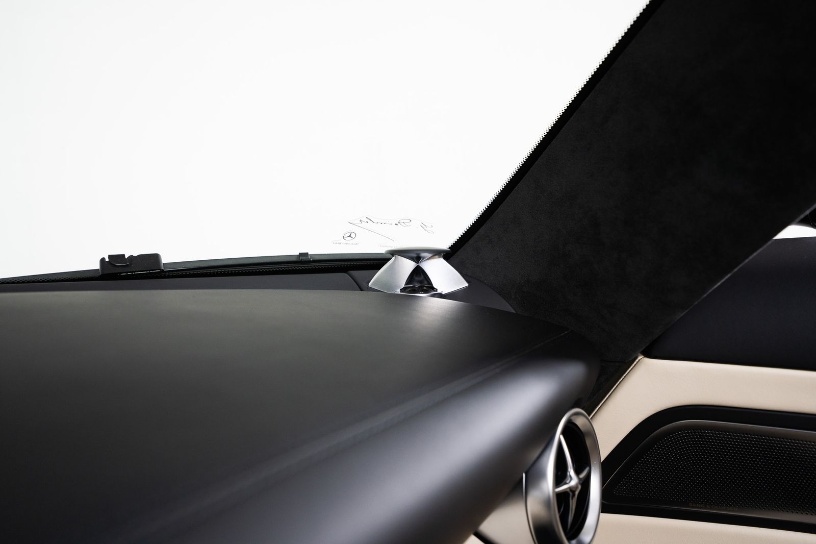 2012 Mercedes-Benz SLS AMG® — full photo 37 of 58