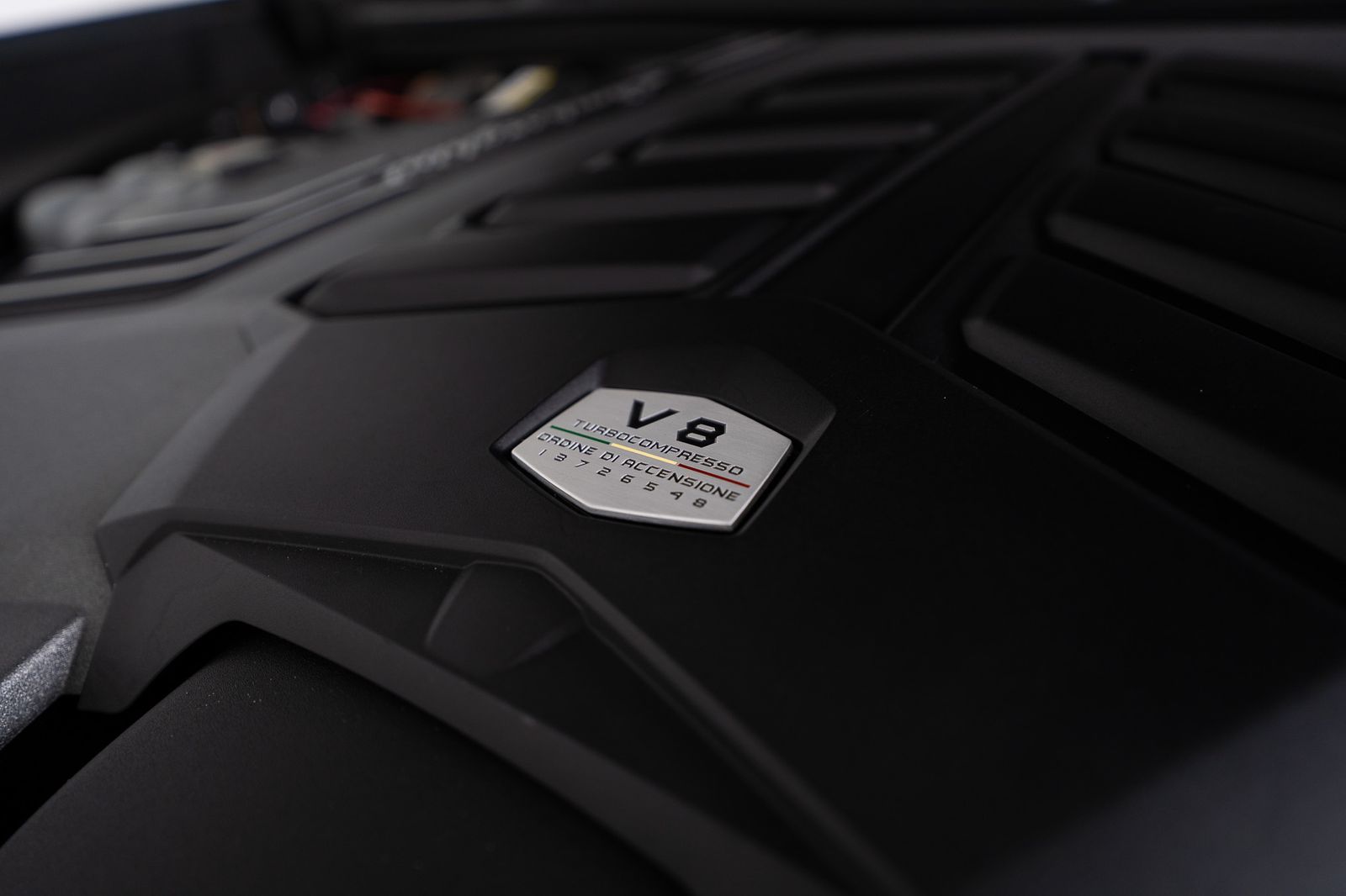 2020 Lamborghini Urus Base — full photo 48 of 53