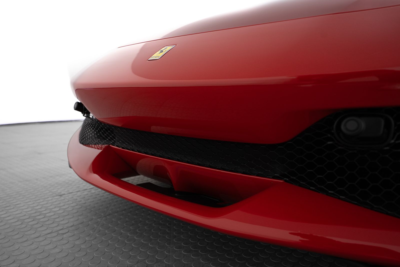 2025 Ferrari 296 GTB — foto completa 19 de 51