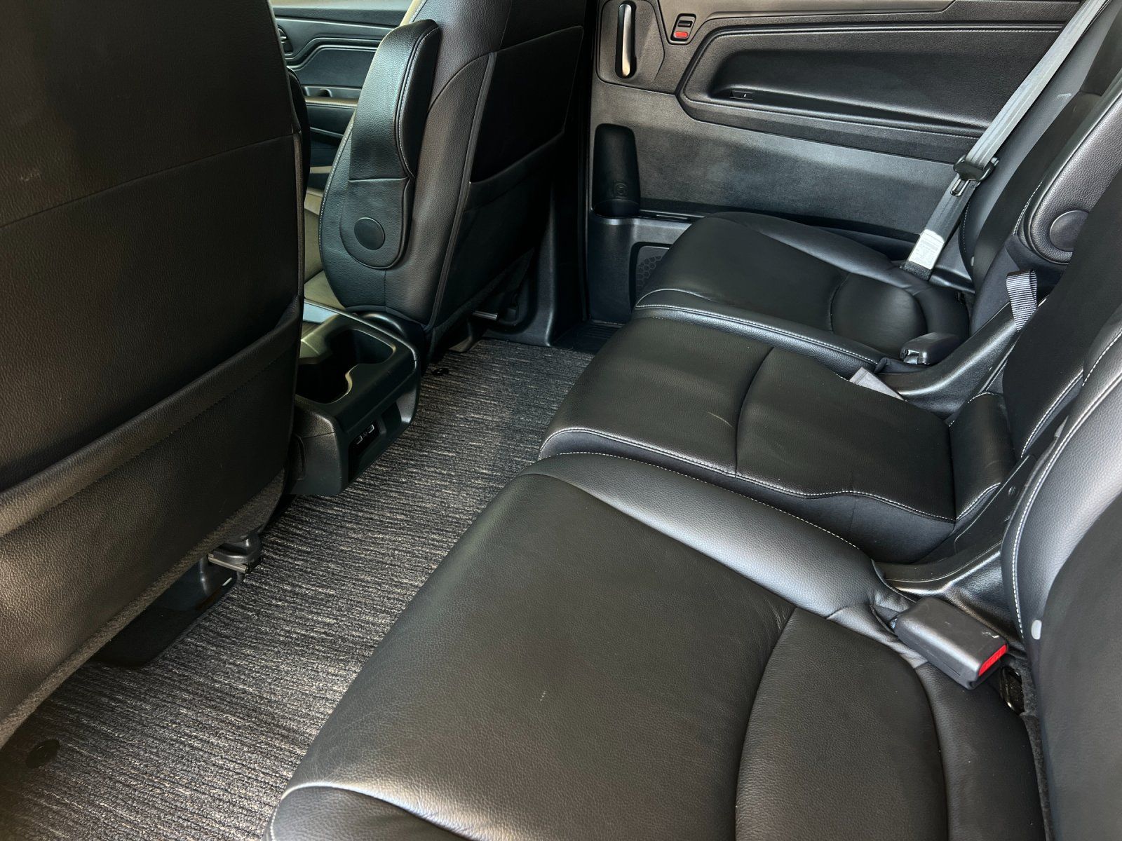 2023 Honda Odyssey EX-L — full photo 12 of 29