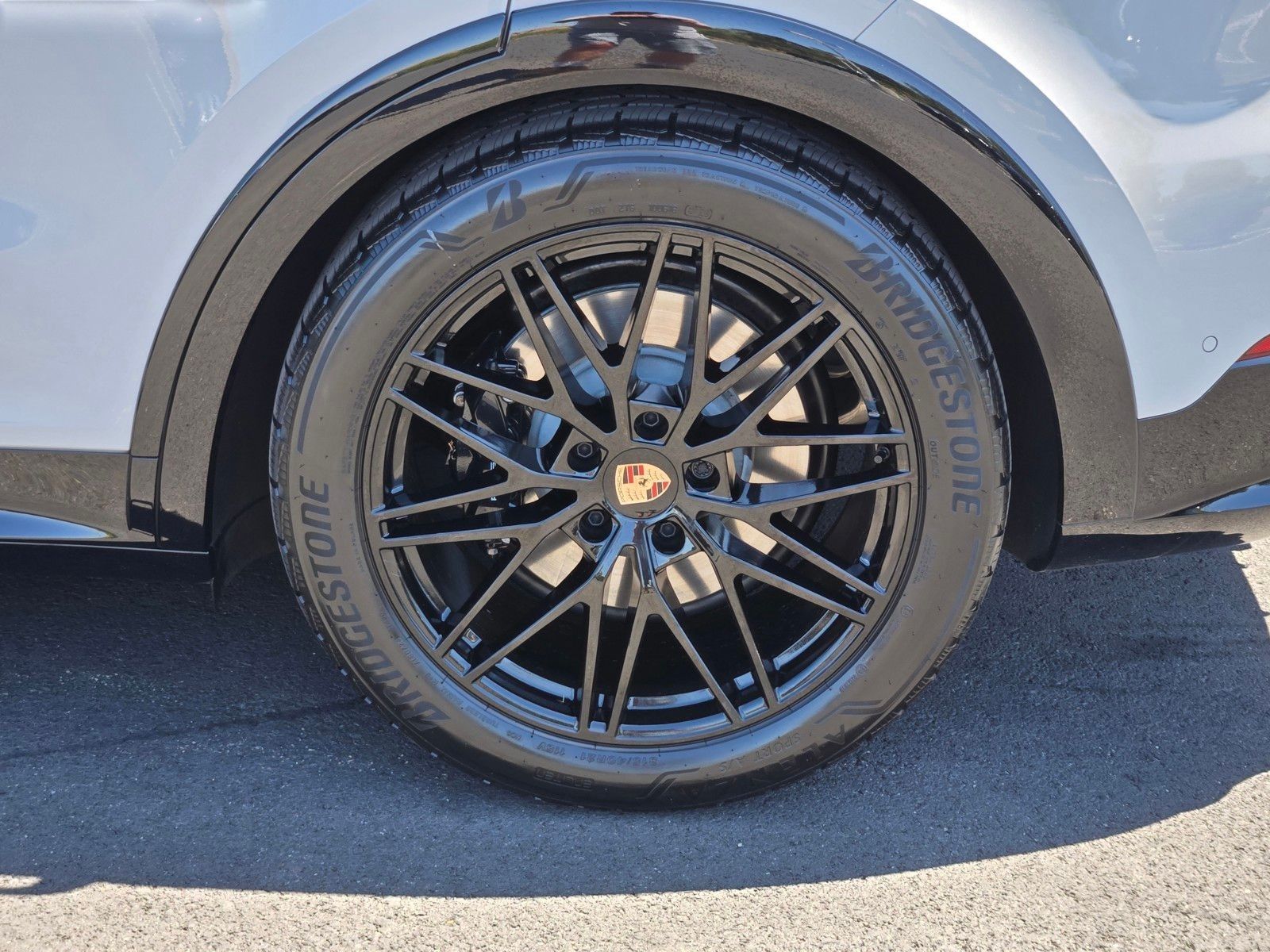 2026 Porsche Cayenne GTS — foto completa 11 de 27