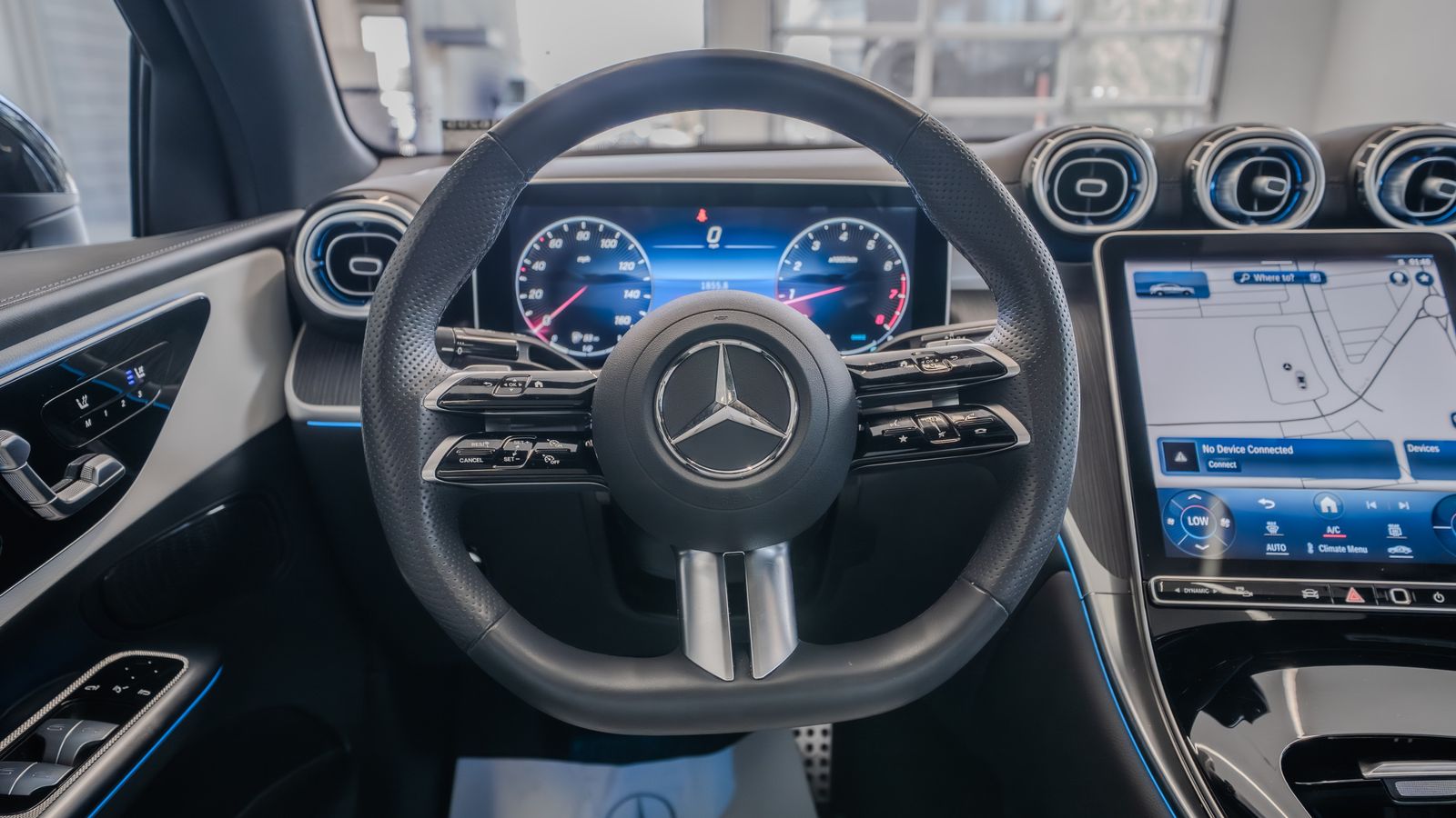 2024 Mercedes-Benz GLC GLC 300 Coupe — foto completa 9 de 35