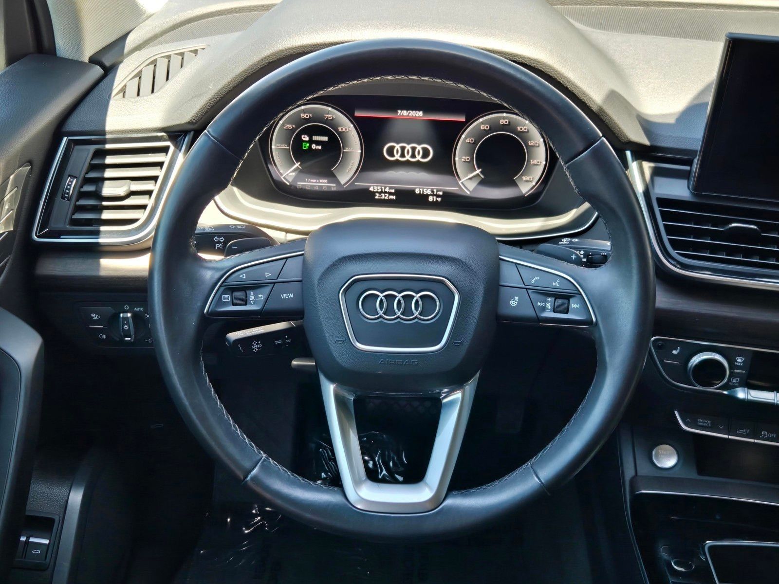 2023 Audi Q5 e 55 Premium — full photo 14 of 45
