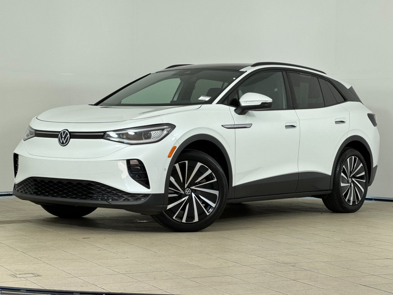 2024 Volkswagen ID.4 S — photo 1 of 29