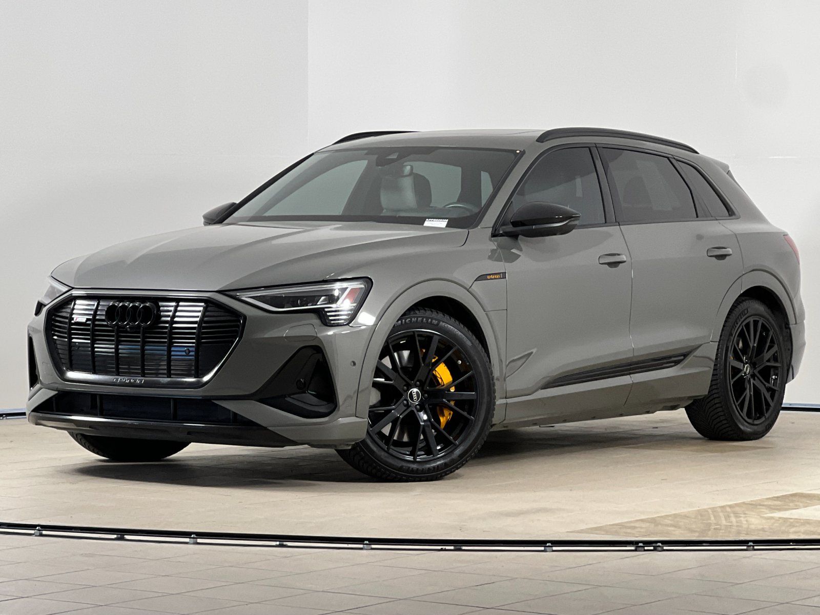 2023 Audi e-tron Chronos edition — full photo 1 of 29