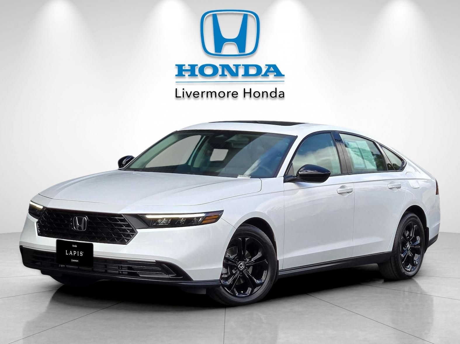 2025 Honda Accord SE — full photo 2 of 28