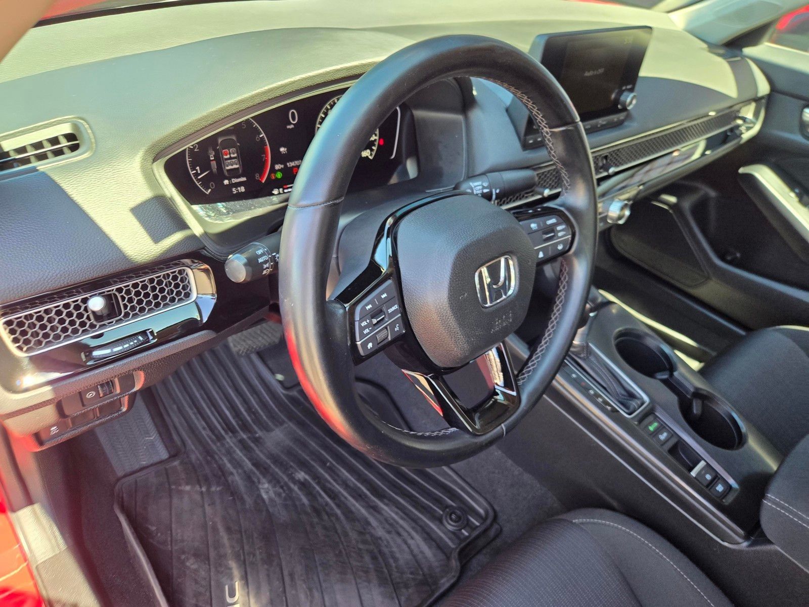 2022 Honda Civic EX — full photo 18 of 45