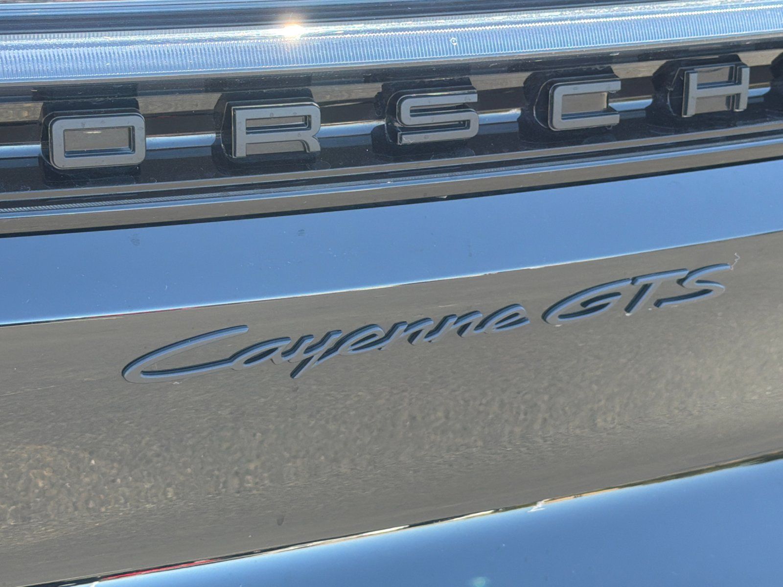 2026 Porsche Cayenne GTS — full photo 25 of 26