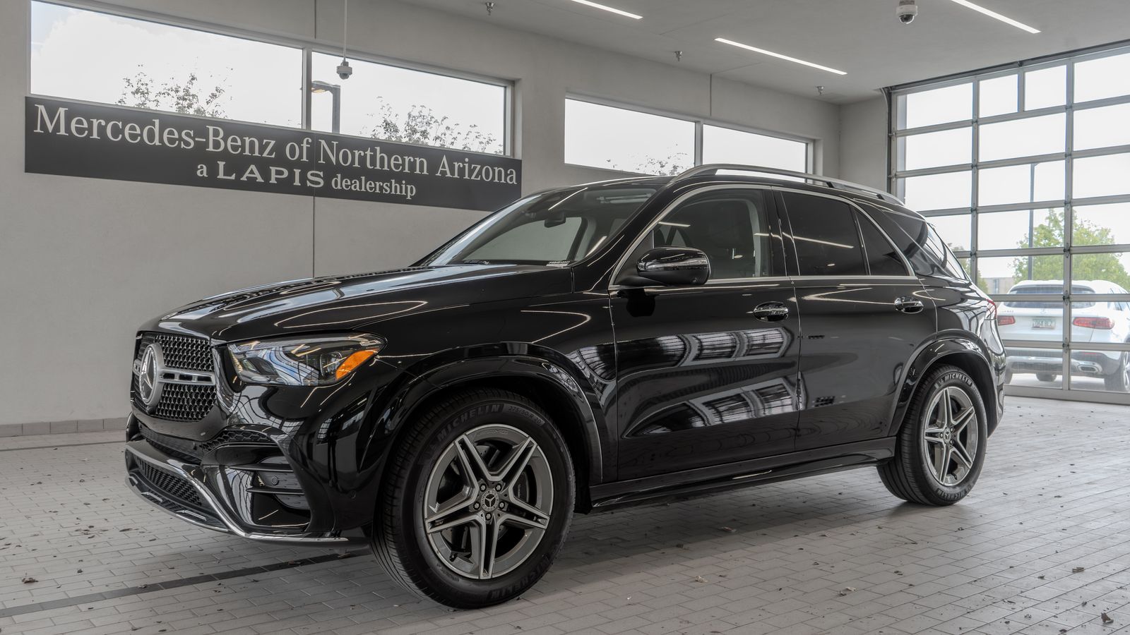 2025 Mercedes-Benz GLE GLE 450 — full photo 3 of 34