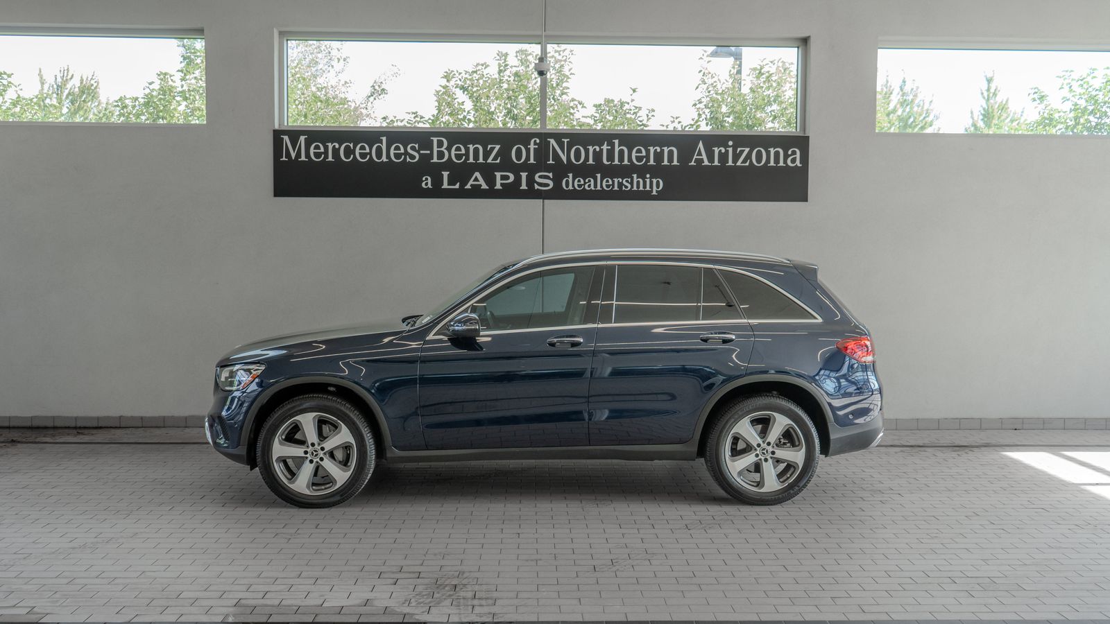 2022 Mercedes-Benz GLC GLC 300 — foto completa 2 de 35