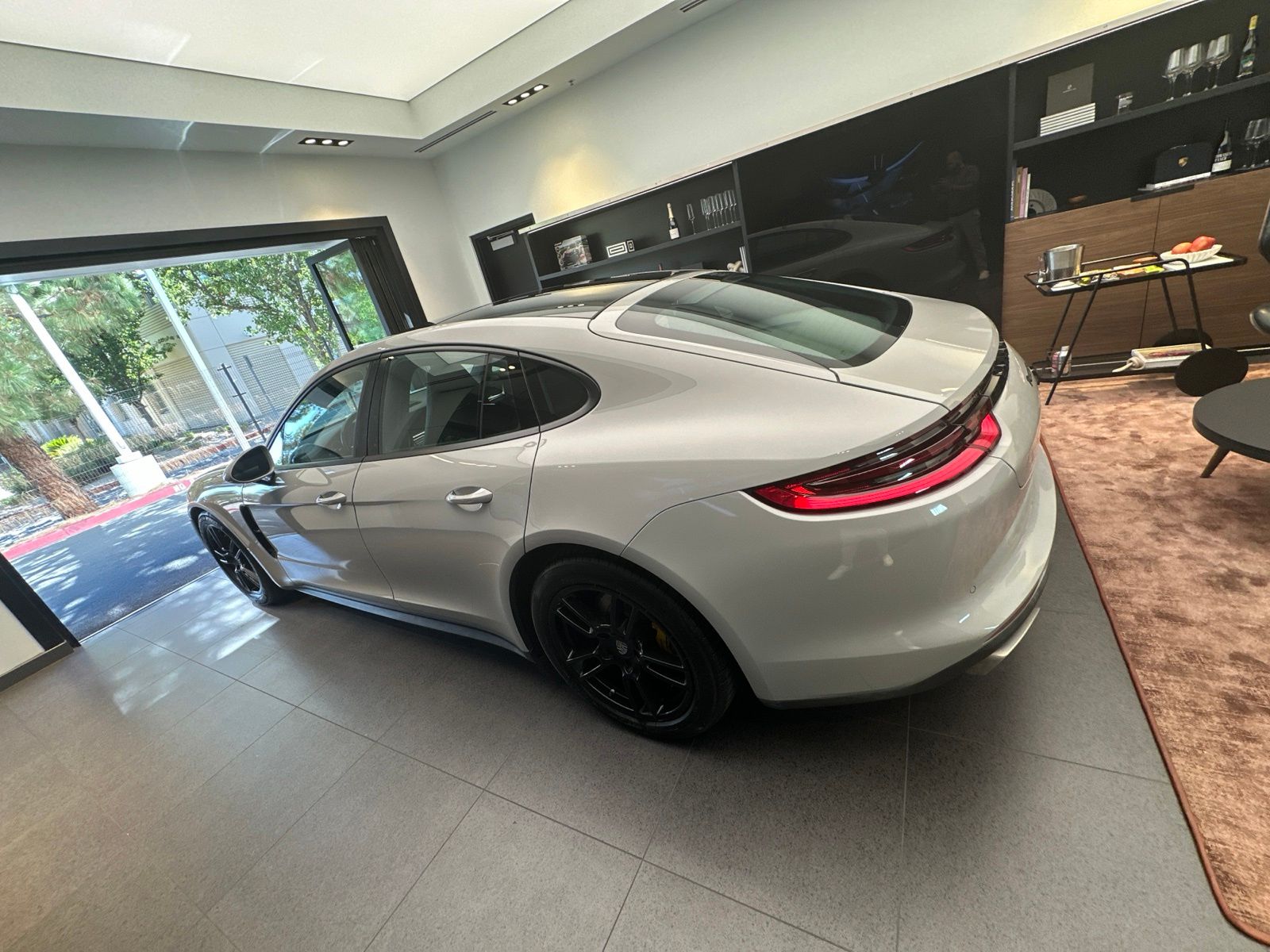 2020 Porsche Panamera Base — foto completa 5 de 8