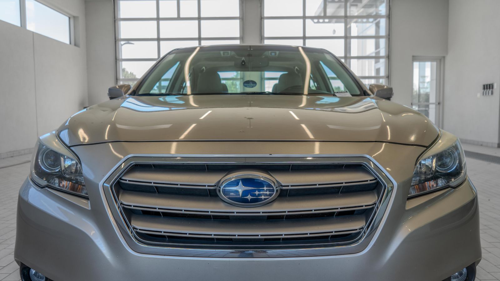2015 Subaru Legacy 2.5i — full photo 23 of 34