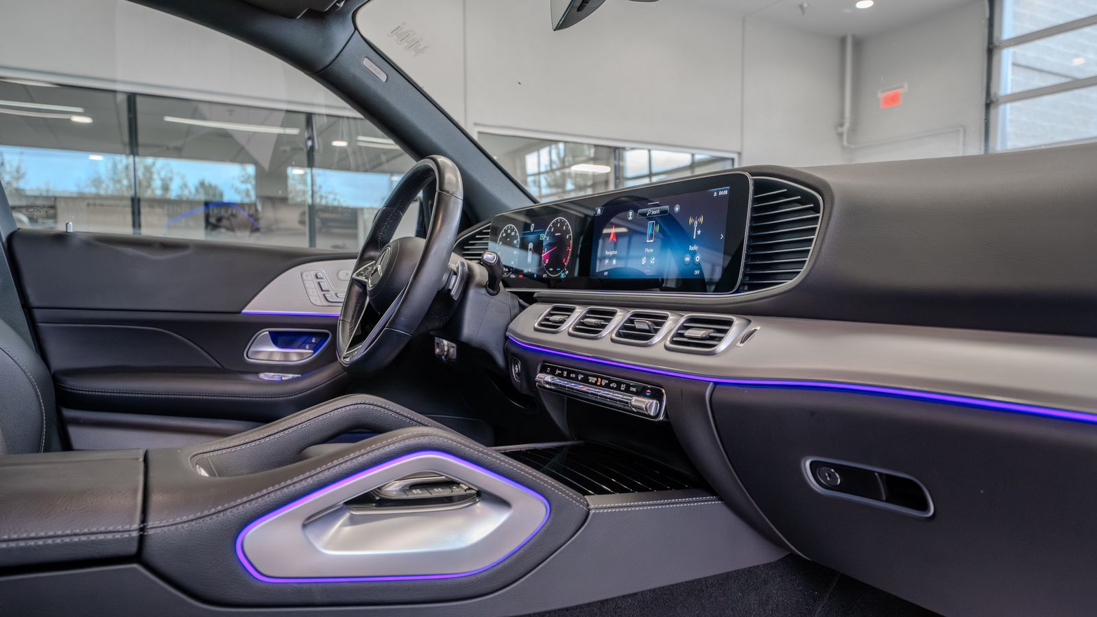 2024 Mercedes-Benz GLE GLE 350 — full photo 18 of 33