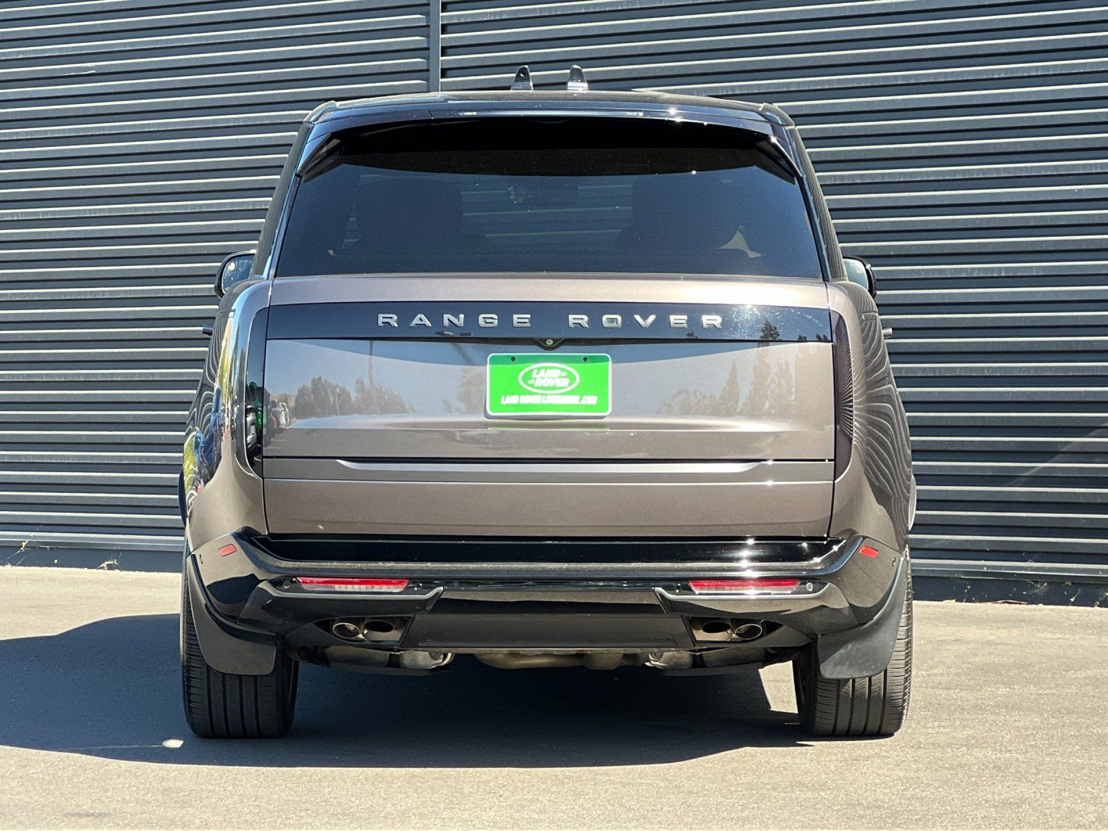 2025 Land Rover Range Rover Autobiography — foto completa 4 de 28