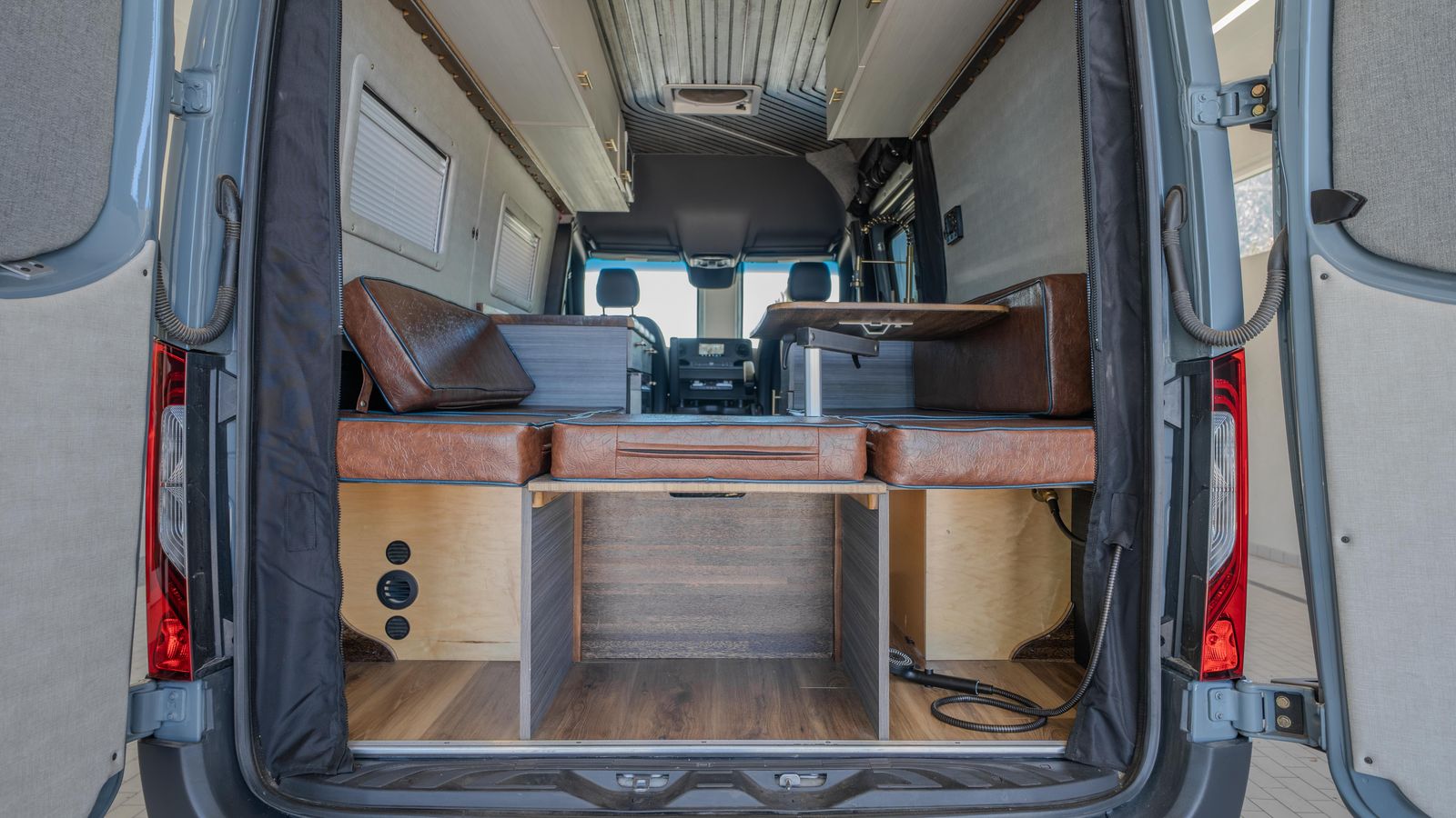 2023 Mercedes-Benz Sprinter 2500 Cargo 144 WB — full photo 34 of 34