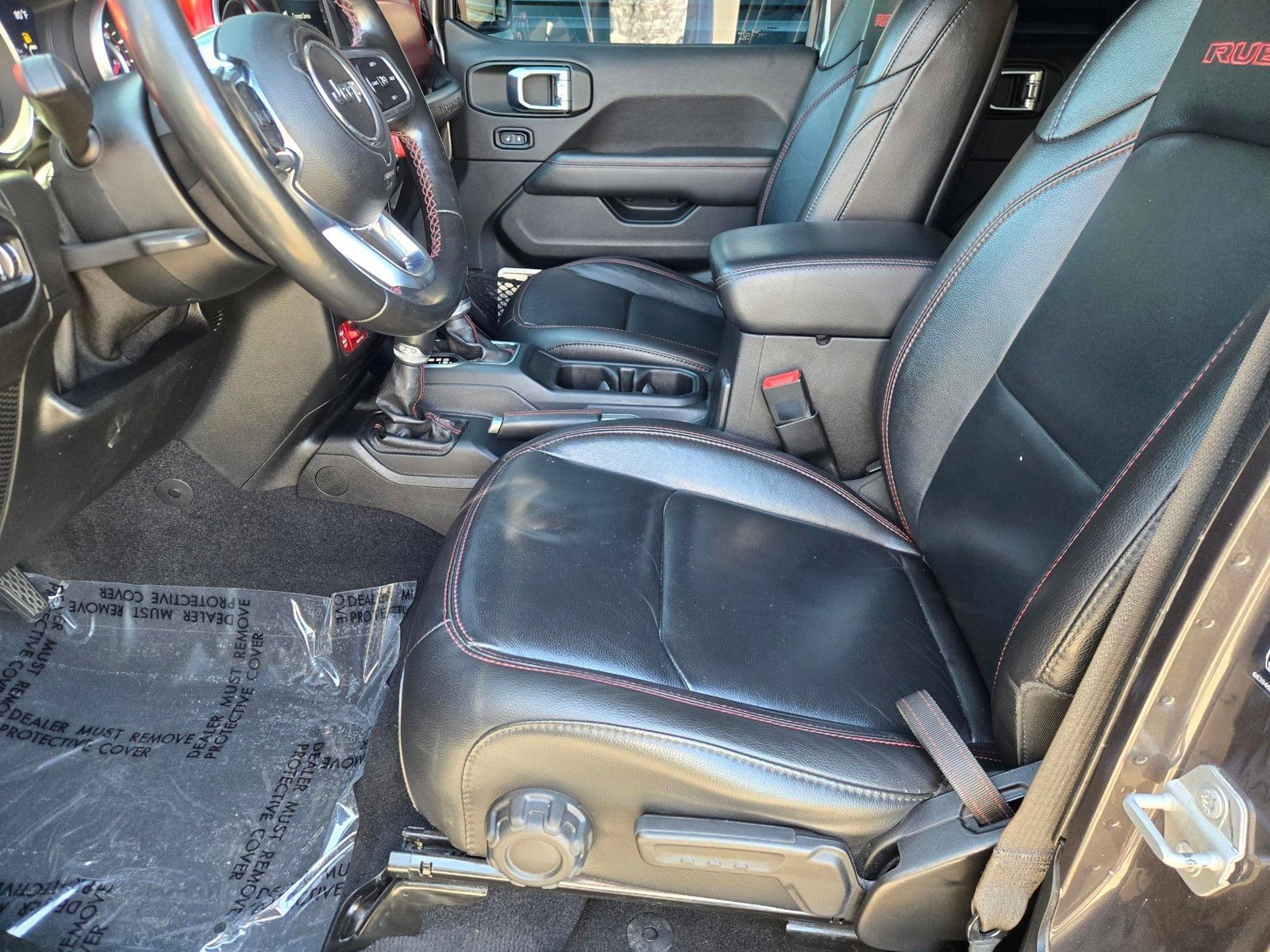 2020 Jeep Wrangler Unlimited Rubicon — foto completa 26 de 45