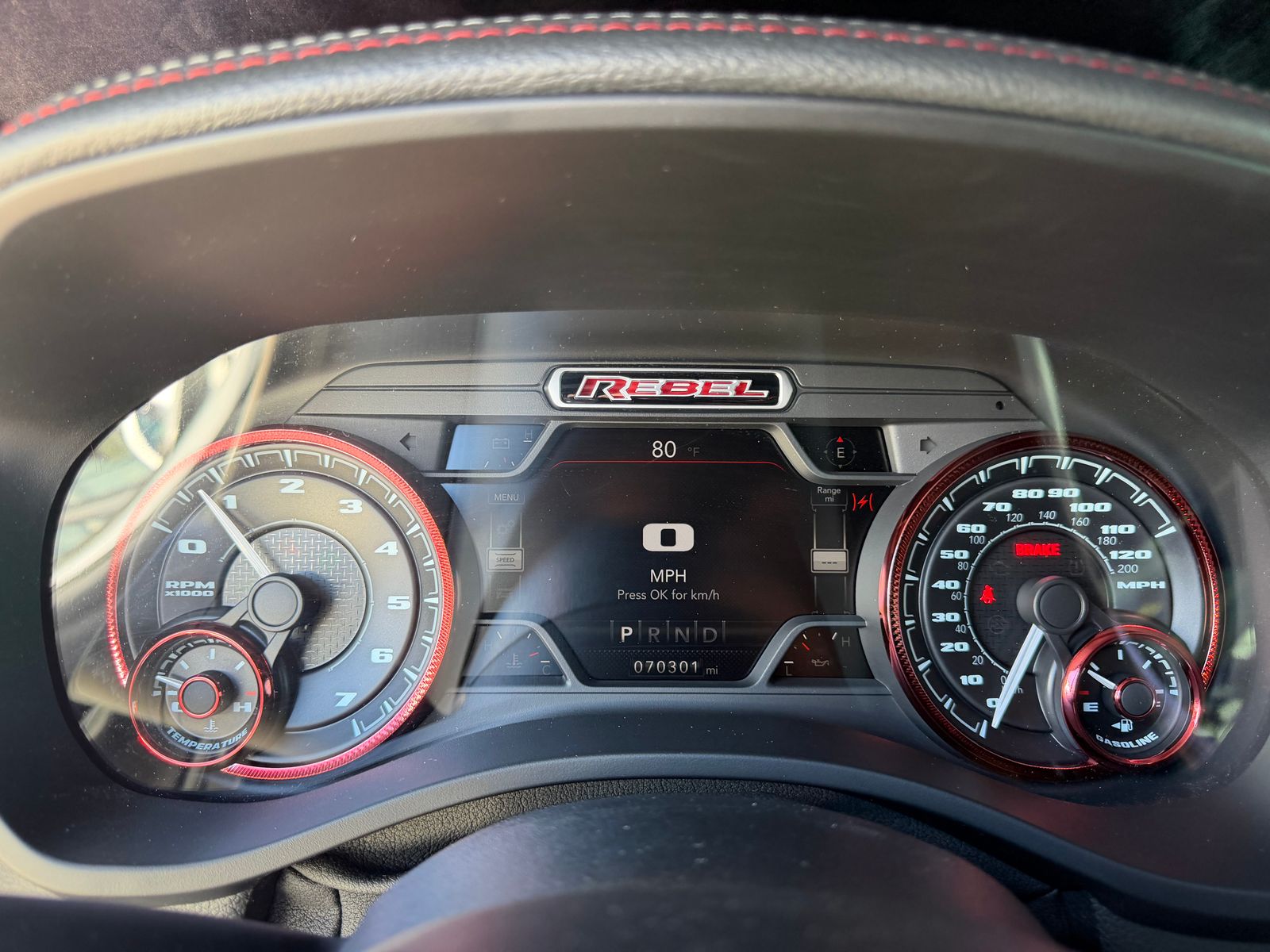 2020 Ram 1500 Rebel — foto completa 7 de 10