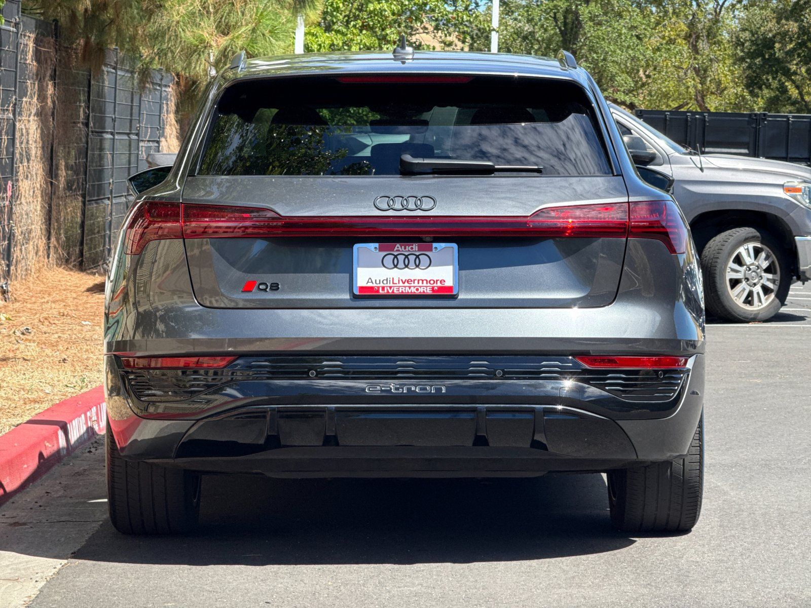 2024 Audi Q8 e-tron Prestige — full photo 5 of 29