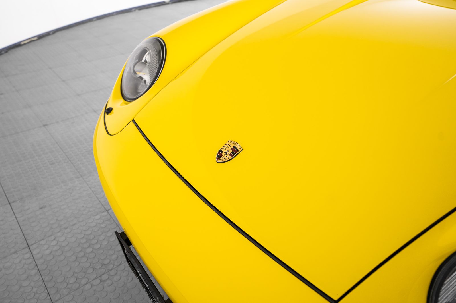 1996 Porsche 911 — full photo 10 of 45