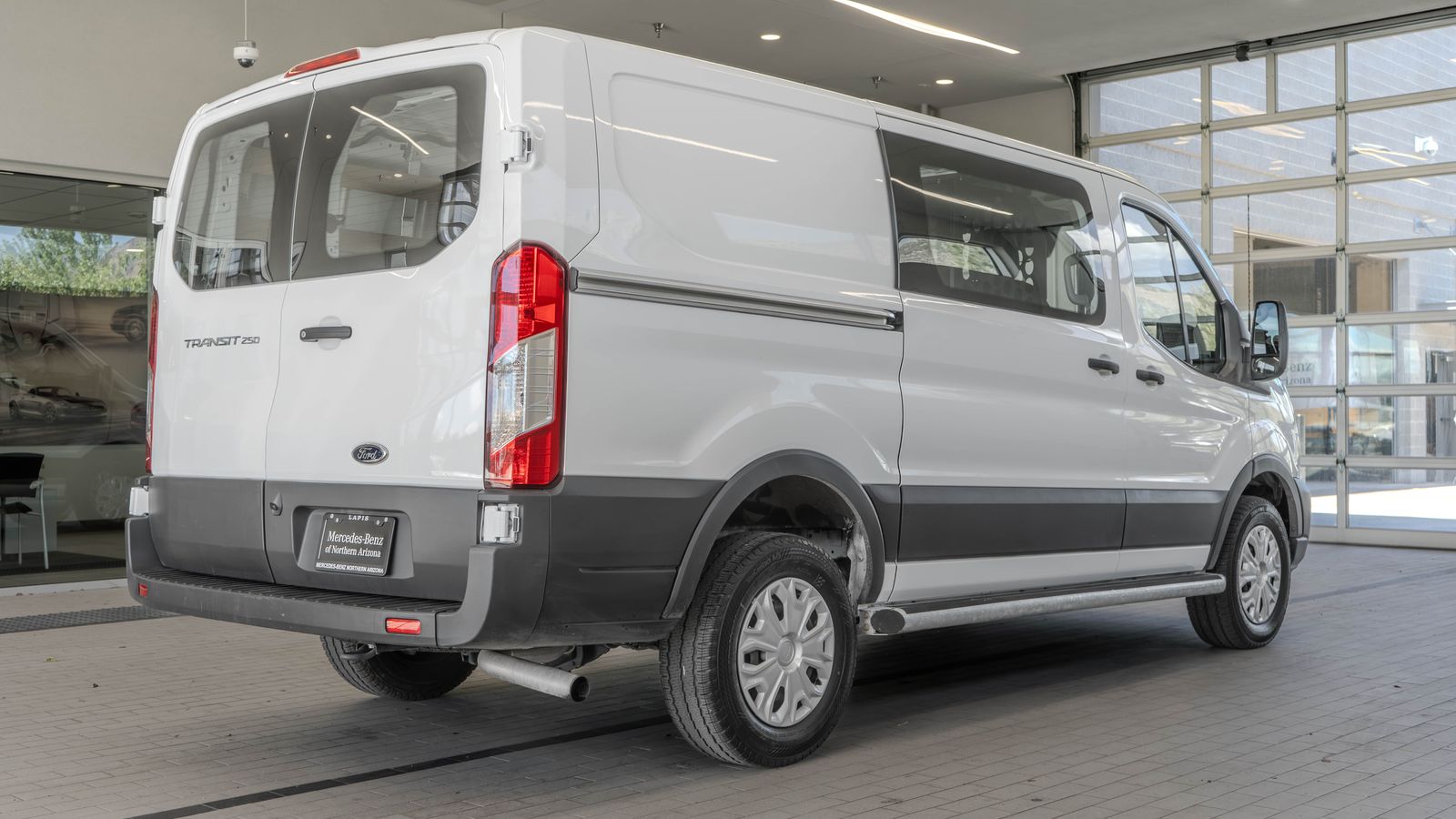 2025 Ford Transit-250 Base — full photo 27 of 31